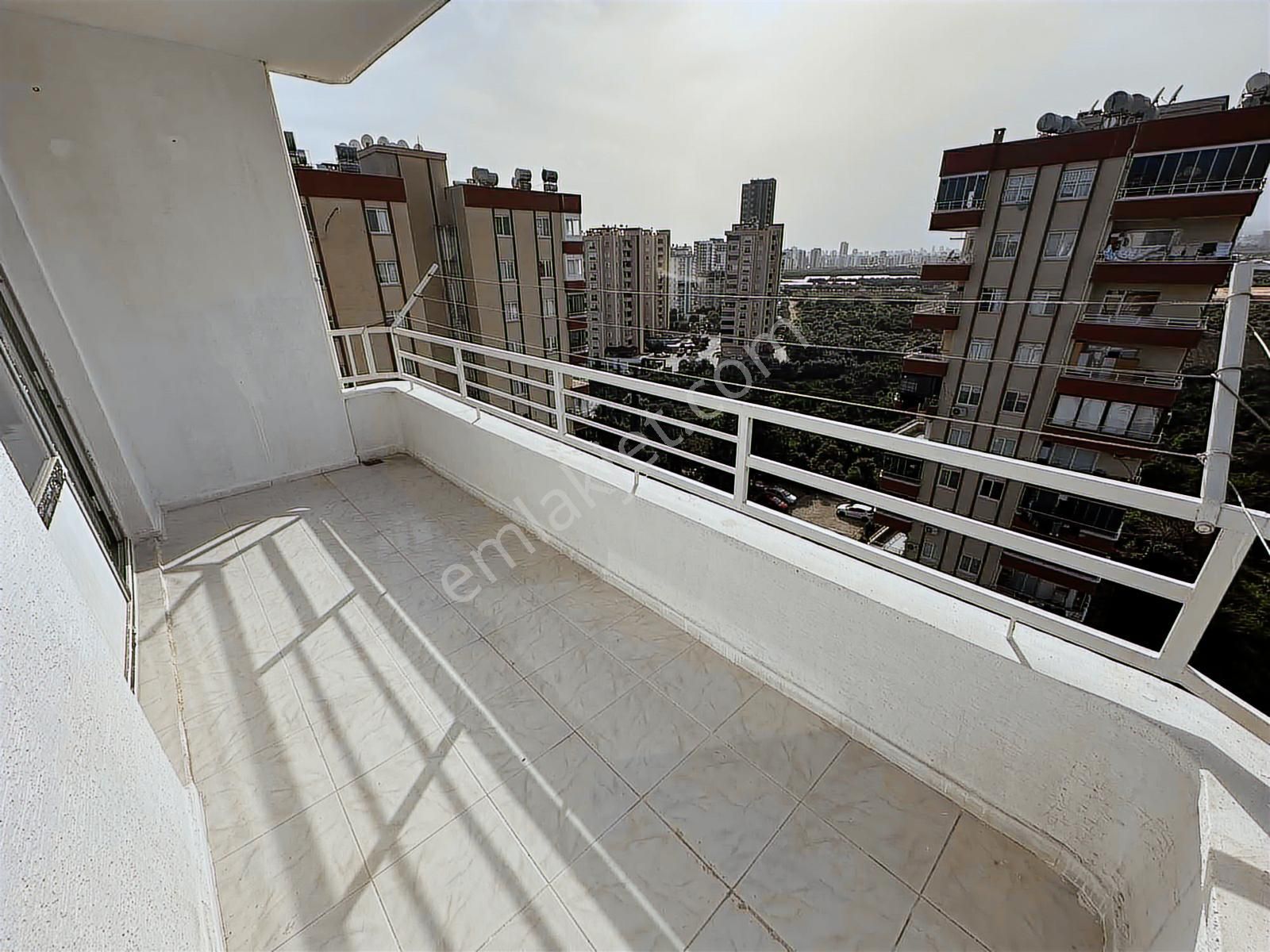 Arca'dan Mezitli'de Kiralık Site İçi Temiz 3+1 Geniş Daire - Görsel 16