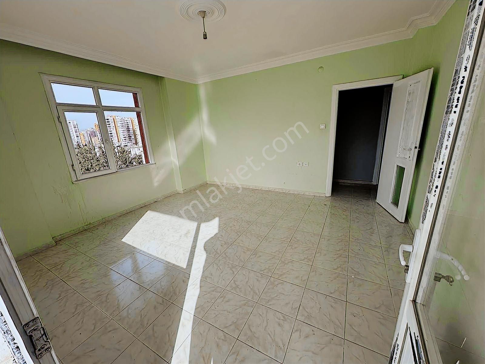 Arca'dan Mezitli'de Kiralık Site İçi Temiz 3+1 Geniş Daire - Görsel 21