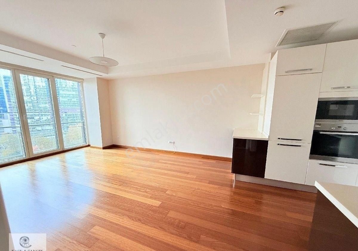 Maslak Eclips E Satılık 1+1