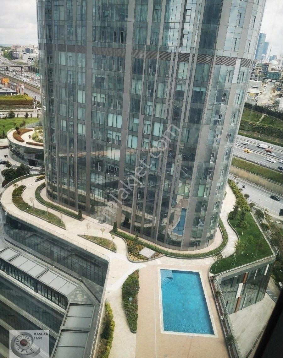 Skyland İstanbul’da Lüks Rezidansta Eşyalı 1+0 | Taşınmaya Hazır - Görsel 14