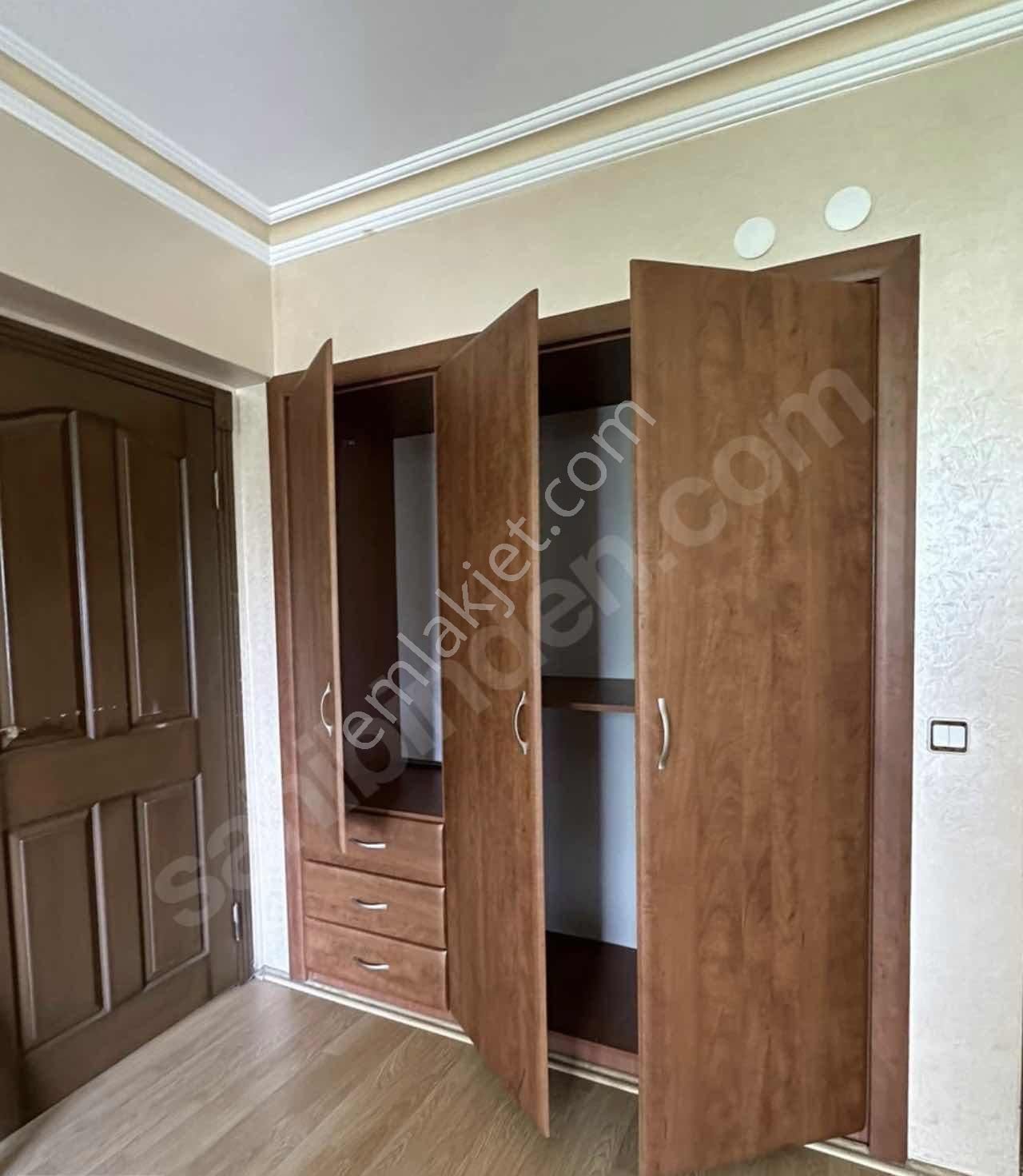 Metromall Avm Yakını Satılık 4+1 Kök Tapu Daire - Görsel 5