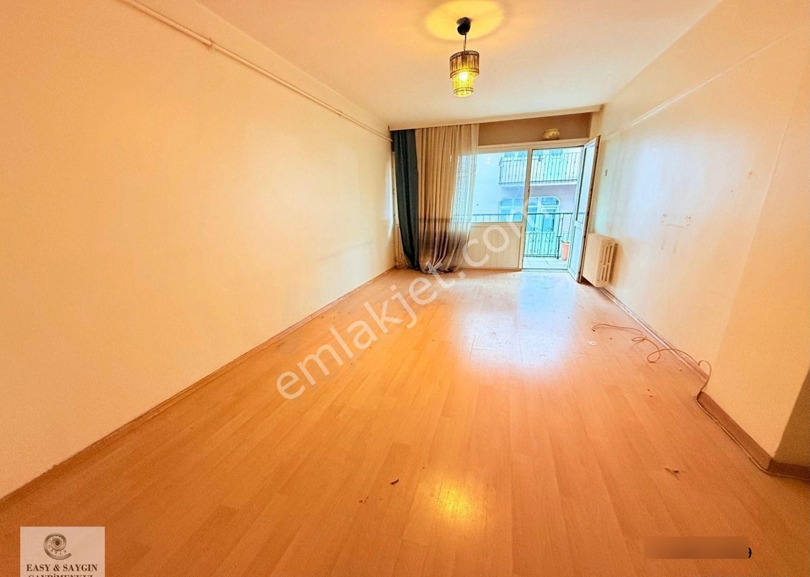 Cihangir Çukur Cuma Caddesinde Kiralık 2+1 Balkonlu Aydınlık Ferah Daire - Görsel 6