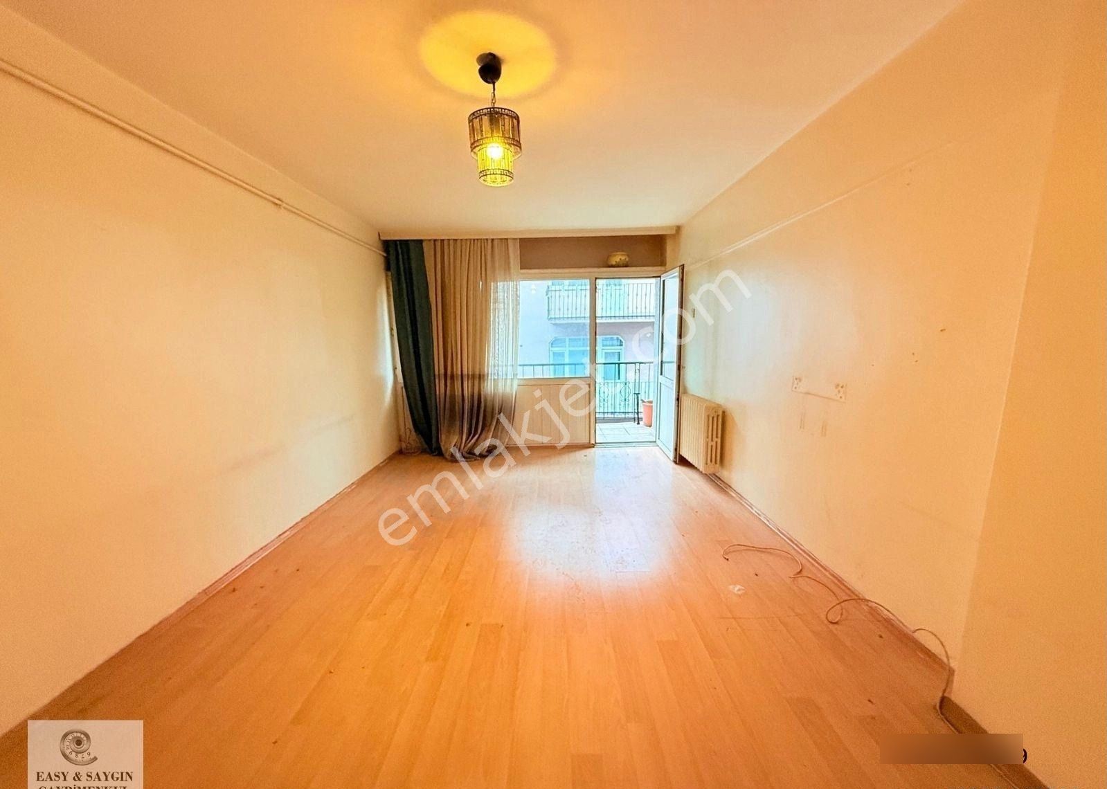 Cihangir Çukur Cuma Caddesinde Kiralık 2+1 Balkonlu Aydınlık Ferah Daire - Görsel 24