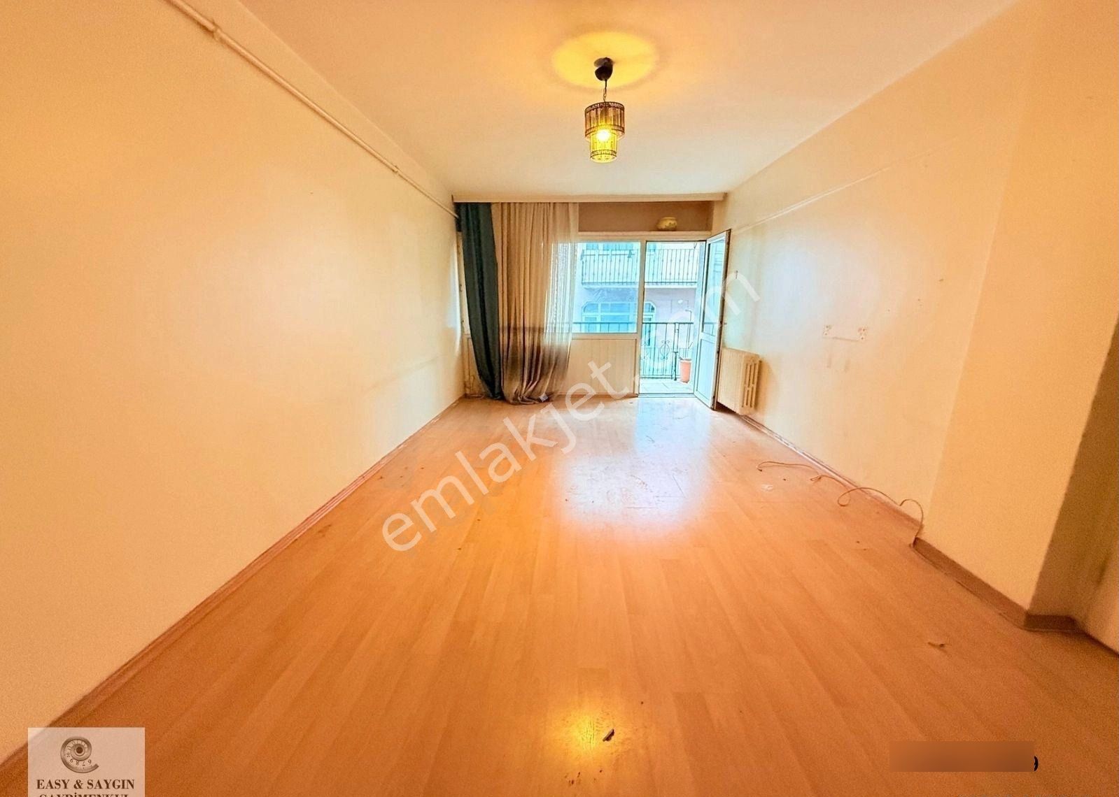 Cihangir Çukur Cuma Caddesinde Kiralık 2+1 Balkonlu Aydınlık Ferah Daire - Görsel 14