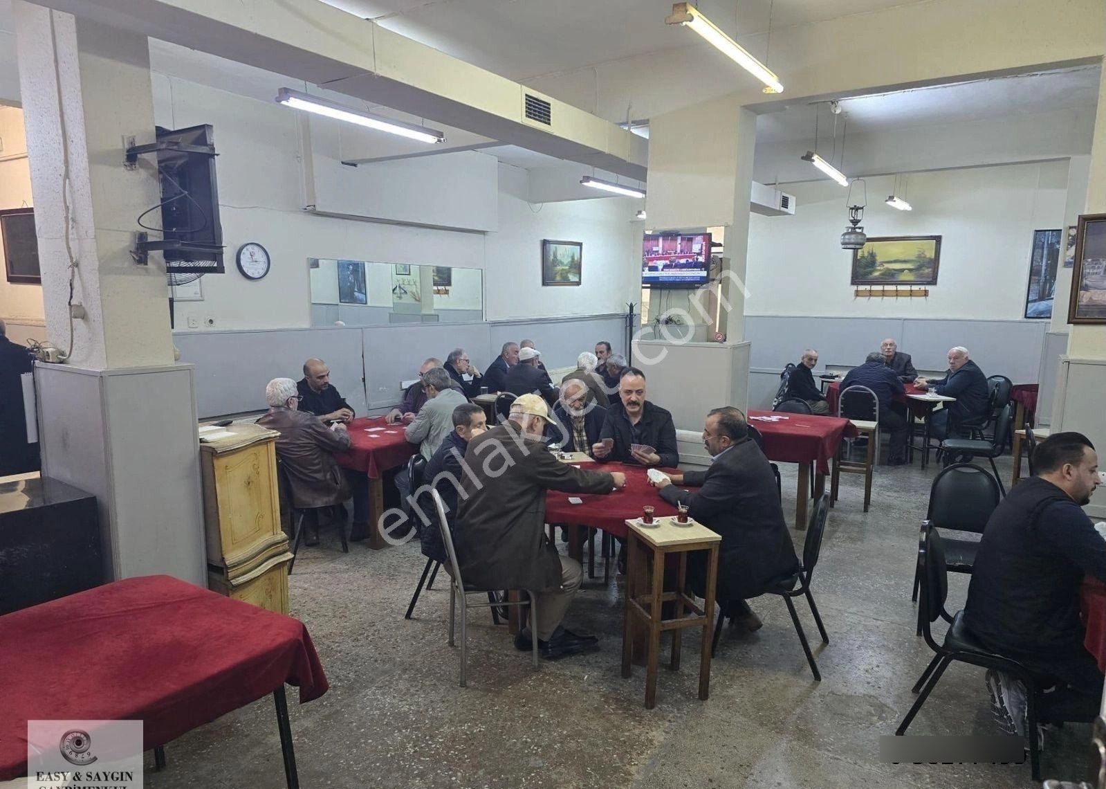 Bahçelievler Ferit Selimpaşa Caddesi Üzerinde Satılık Dükkan ***yatırımlık*** - Görsel 3