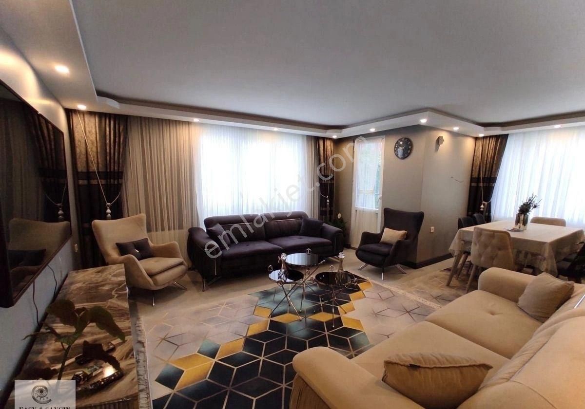 Beylikdüzü'nde Cadde Üzerinde Satılık Deniz Manzaralı Jakuzili - Görsel 6