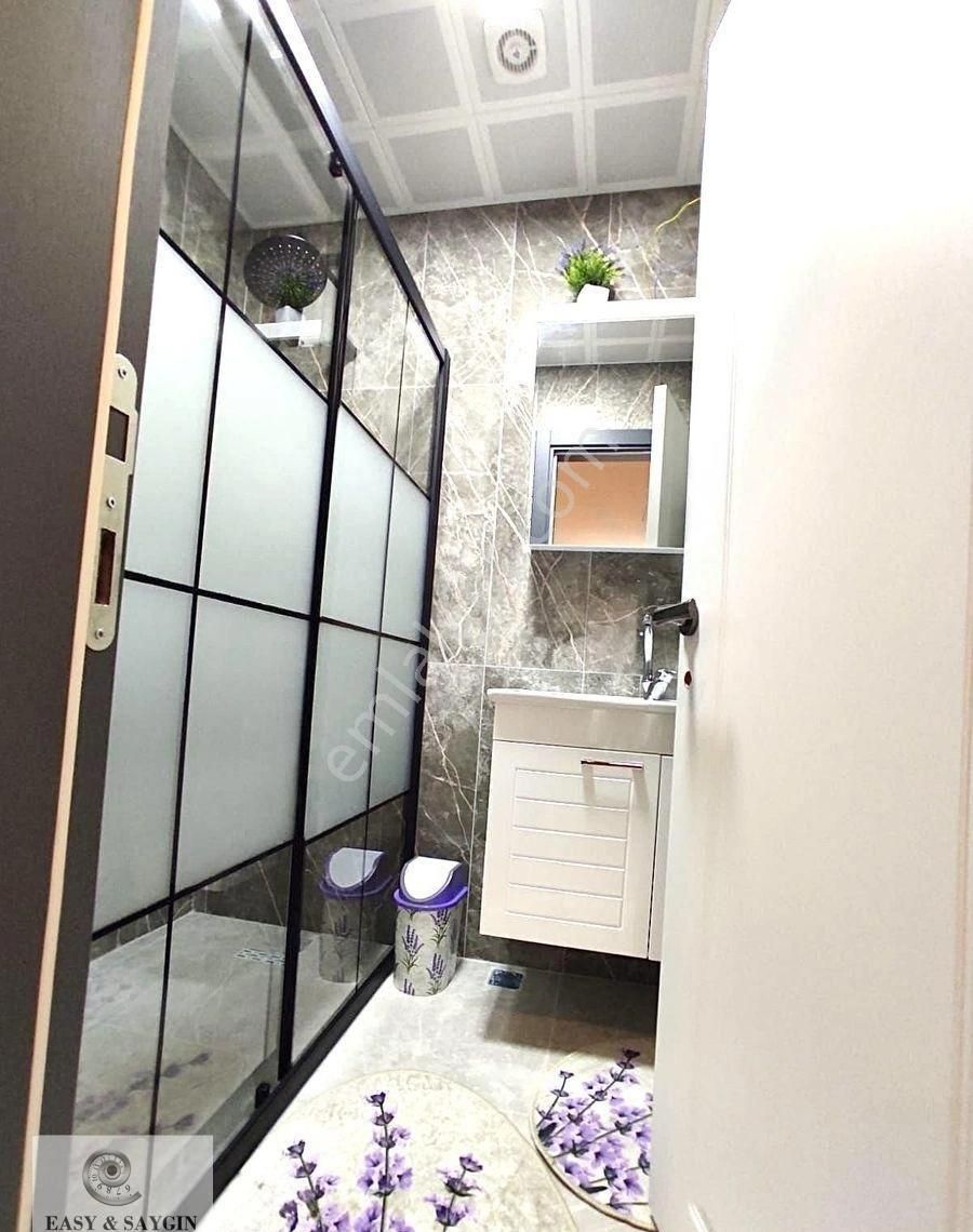 Beylikdüzü'nde Cadde Üzerinde Satılık Deniz Manzaralı Jakuzili - Görsel 27