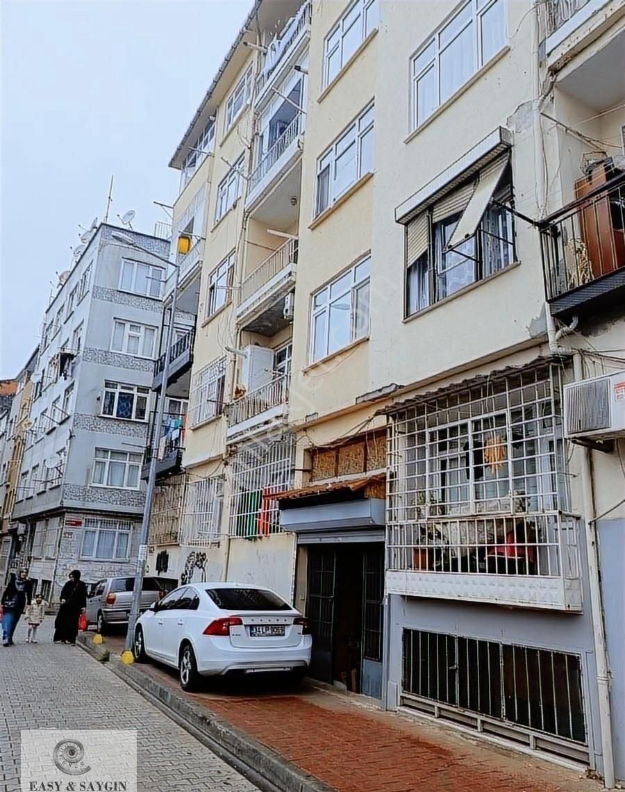 Acil Satılık Fatih / Nişanca | 2+1 Köşe Daire | Kiracılı