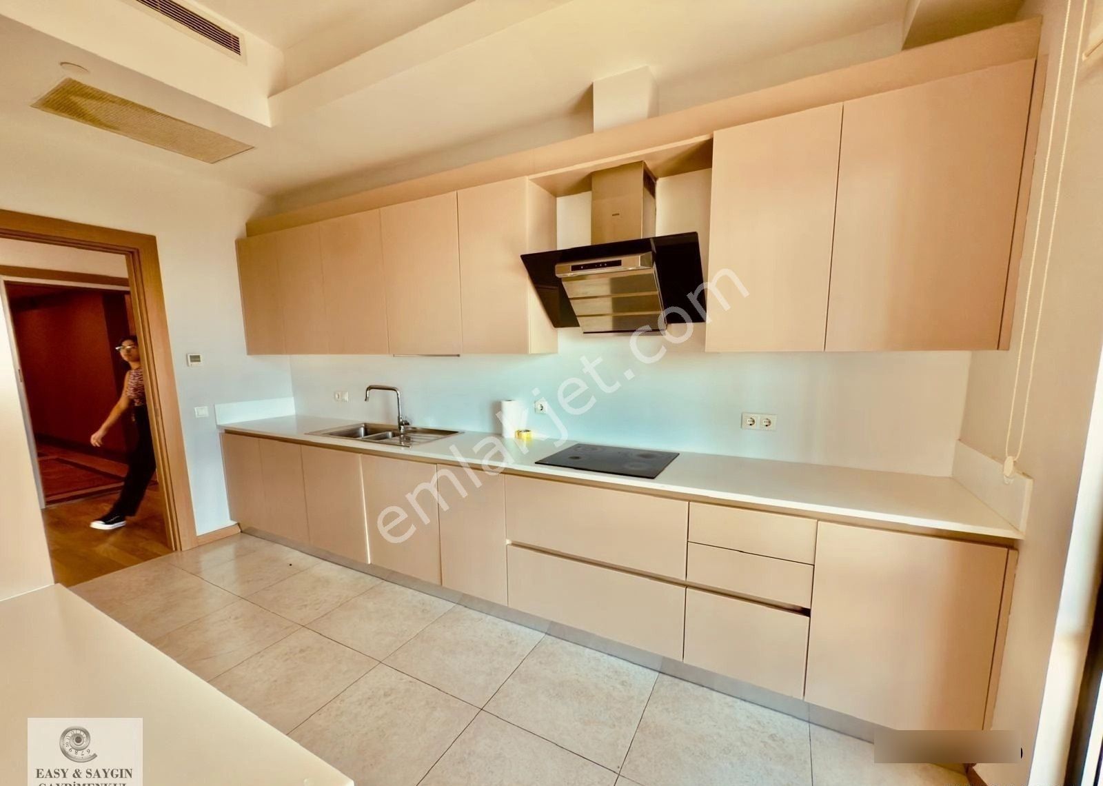 Maslak 1453'te Kiralık Yüksek Kat 3+1 Loft Daire - Görsel 7