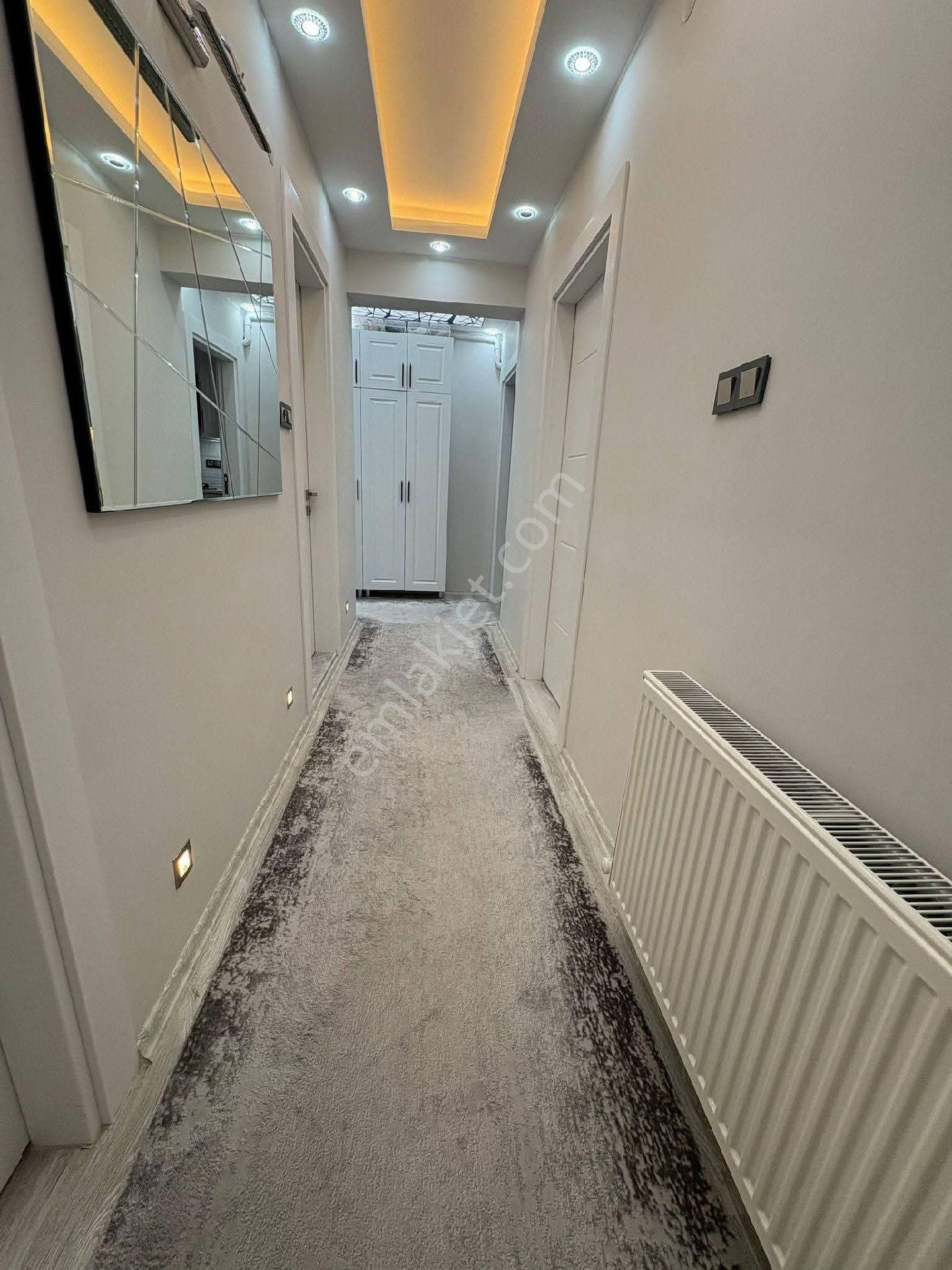 Merkezi Lokasyonlu Esyalı Kiralık Daıre - Görsel 13