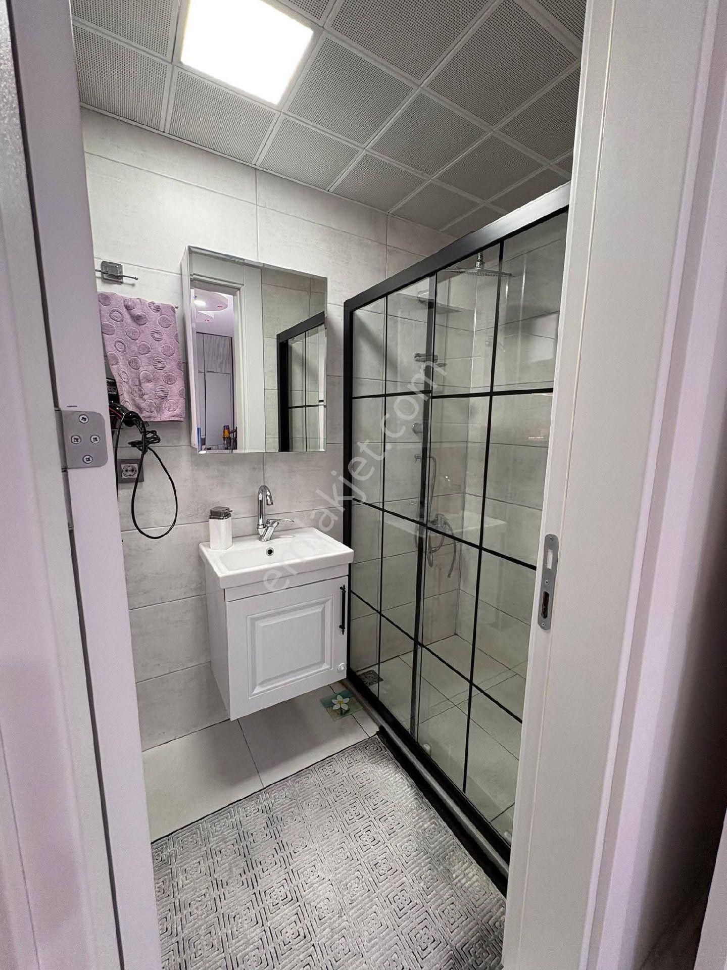 Merkezi Lokasyonlu Esyalı Kiralık Daıre - Görsel 4