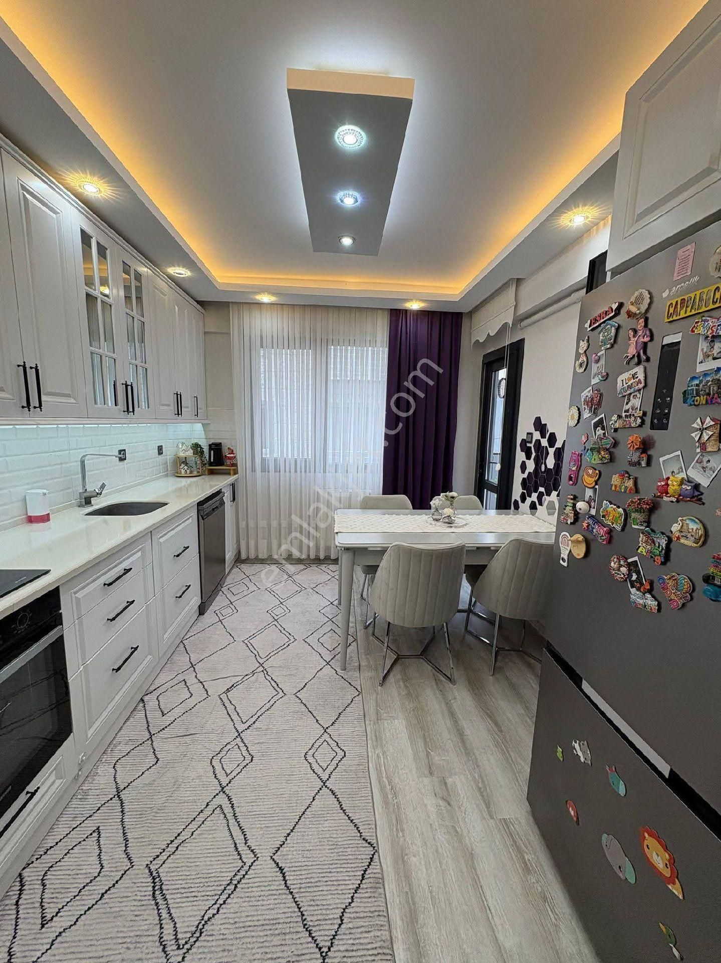 Merkezi Lokasyonlu Esyalı Kiralık Daıre - Görsel 3