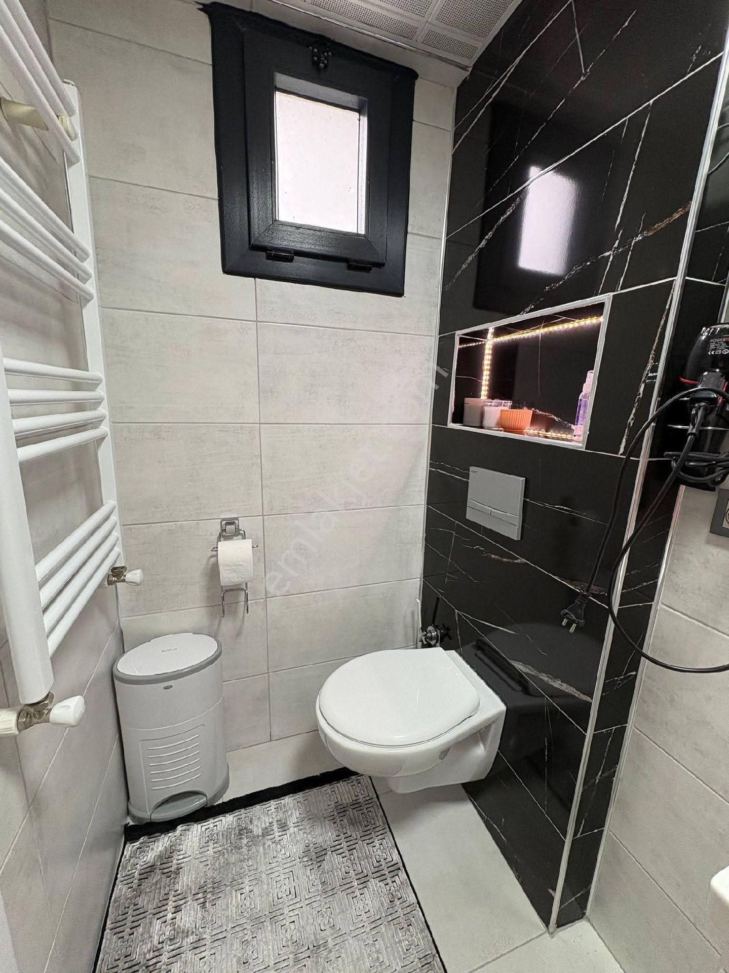 Merkezi Lokasyonlu Esyalı Kiralık Daıre - Görsel 15