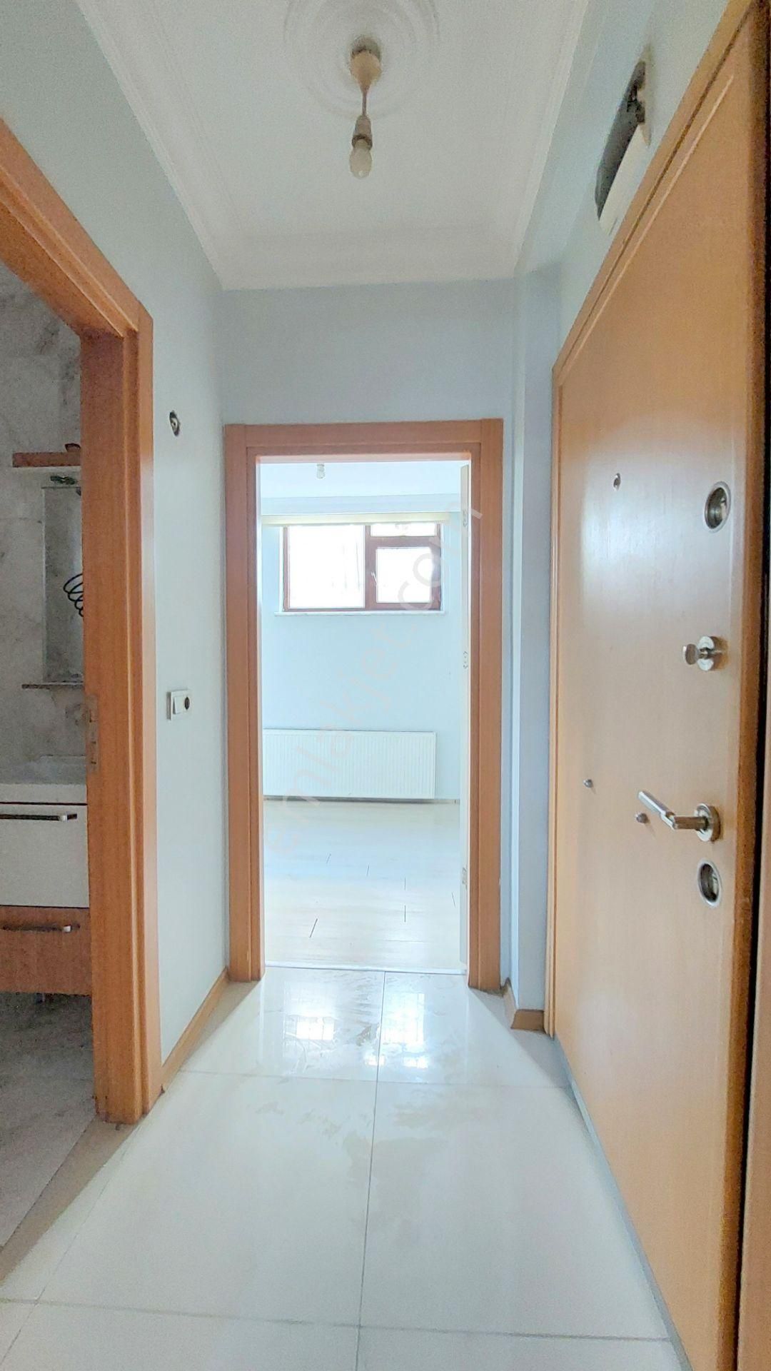 Gültepe'de Müstakil Bahçeli-3 Cephe-1+1-m.büs 11 Dak-10 Yıllık - Görsel 21