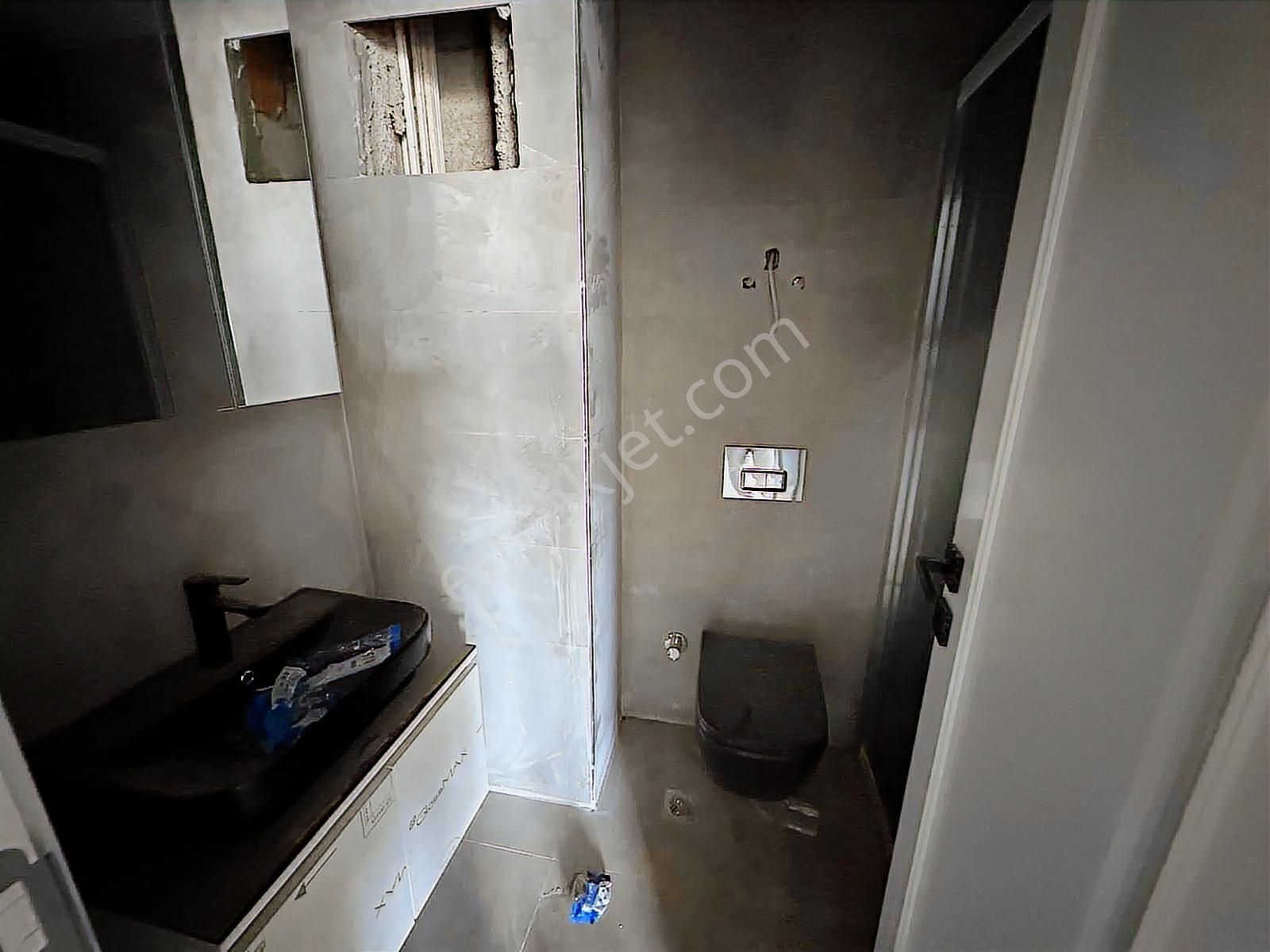 Denize Yakın Tropik Park Manzaralı 1+1 - Görsel 6