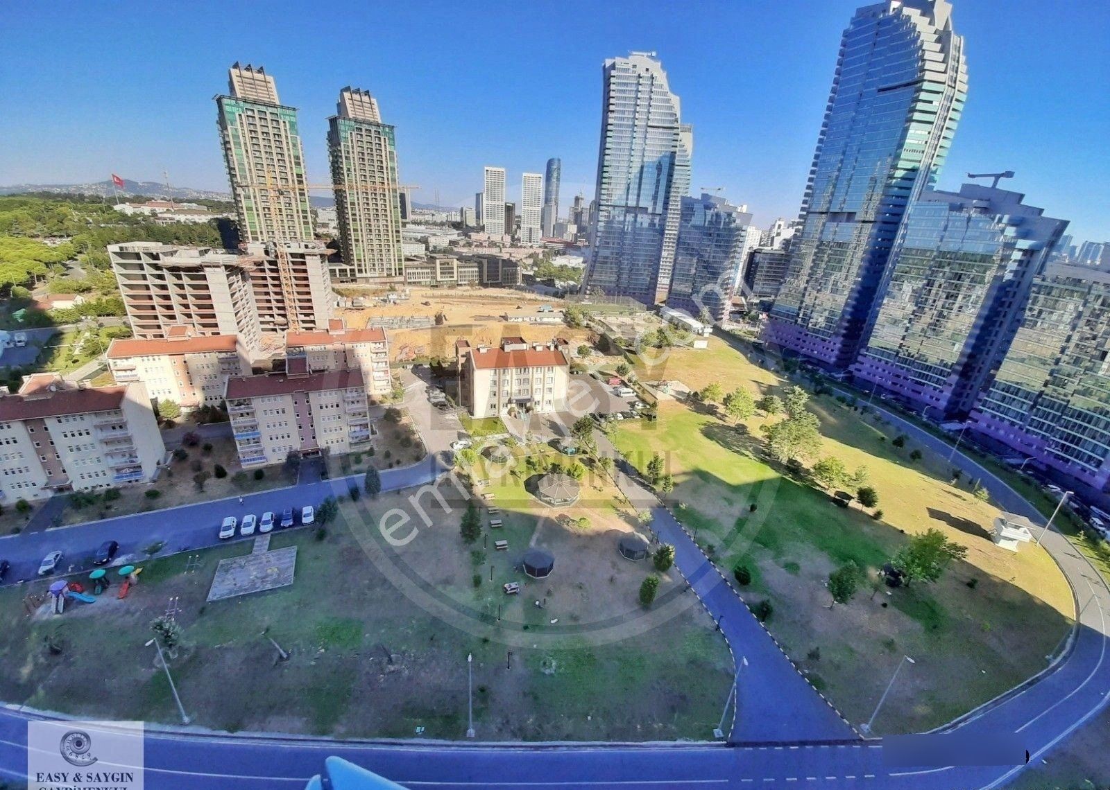 Maslak 1453 Sitesinde Satılık ***1+0 *** Boş Kış Bahçeli Satılık Büyük Tip - Görsel 2