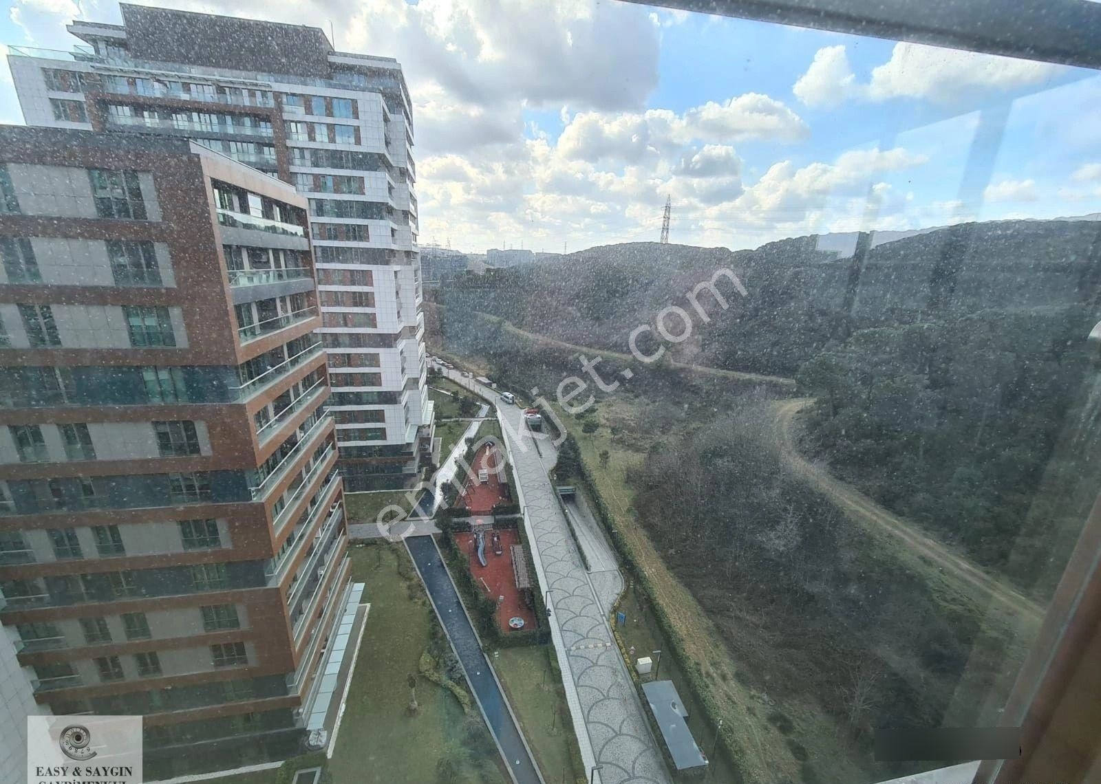 Vadistanbul Teras Sitesinde Satılık 3+1 Köşe Daire***boş*** - Görsel 26