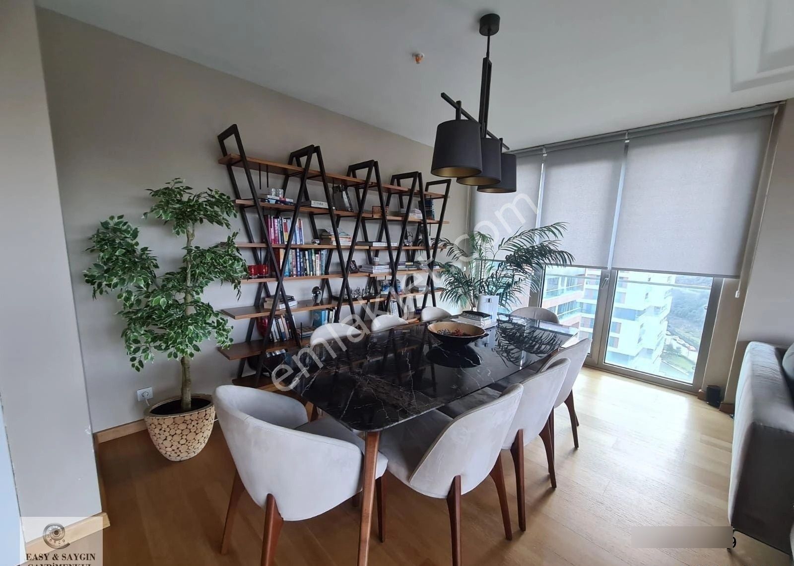 Vadistanbul Teras Sitesinde Satılık 3+1 Köşe Daire***boş*** - Görsel 11