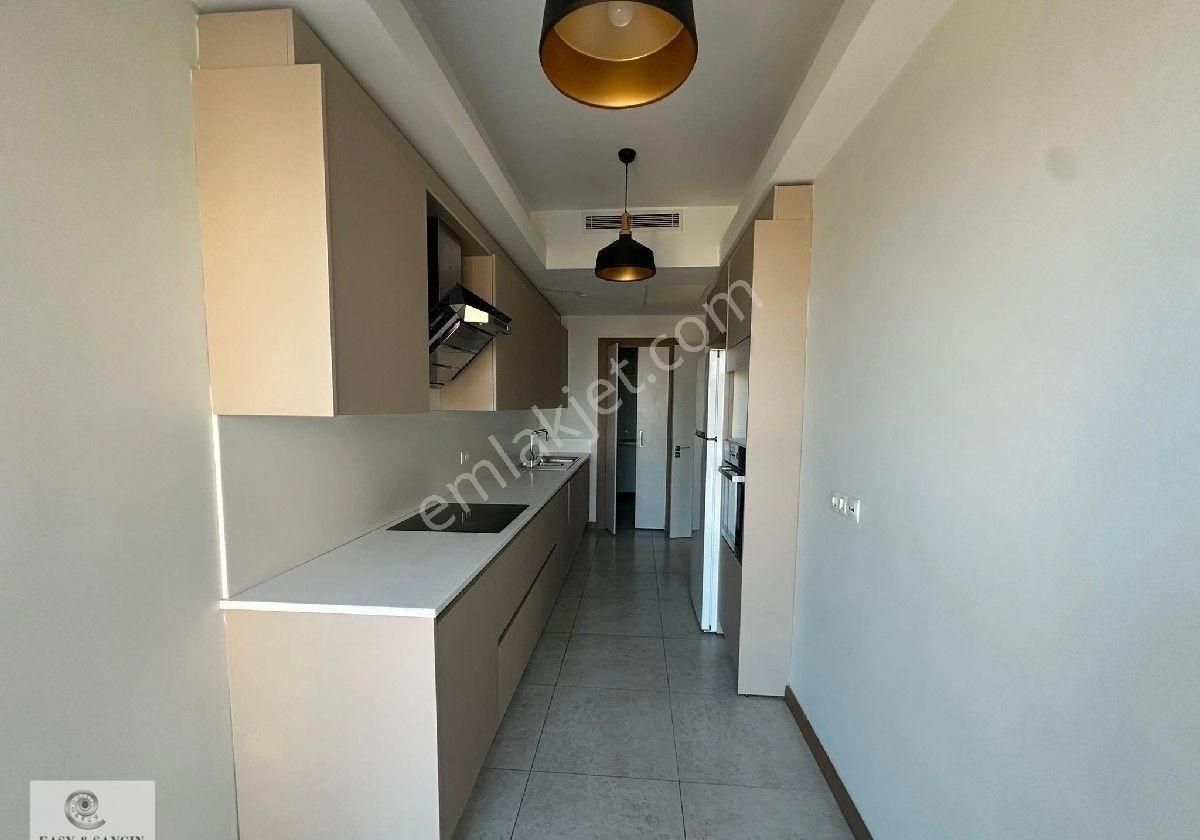 Ağaoğlu Maslak 1453'te Kiralık 4,5+1 Daire - Görsel 2