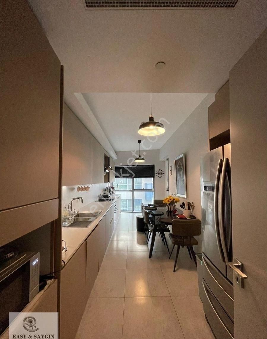 Eşyalı Güncel Maslak 1453 Büyük Tip 3+1 Kiralık Daire - Görsel 8