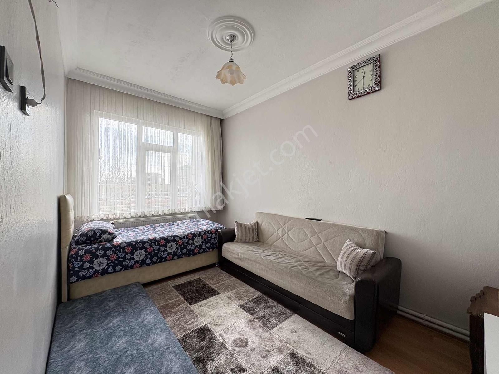 Fatih Mahallesi'nde Demiryolu Cadde Cepheli 3+1 Masrafsız Daire - Görsel 15