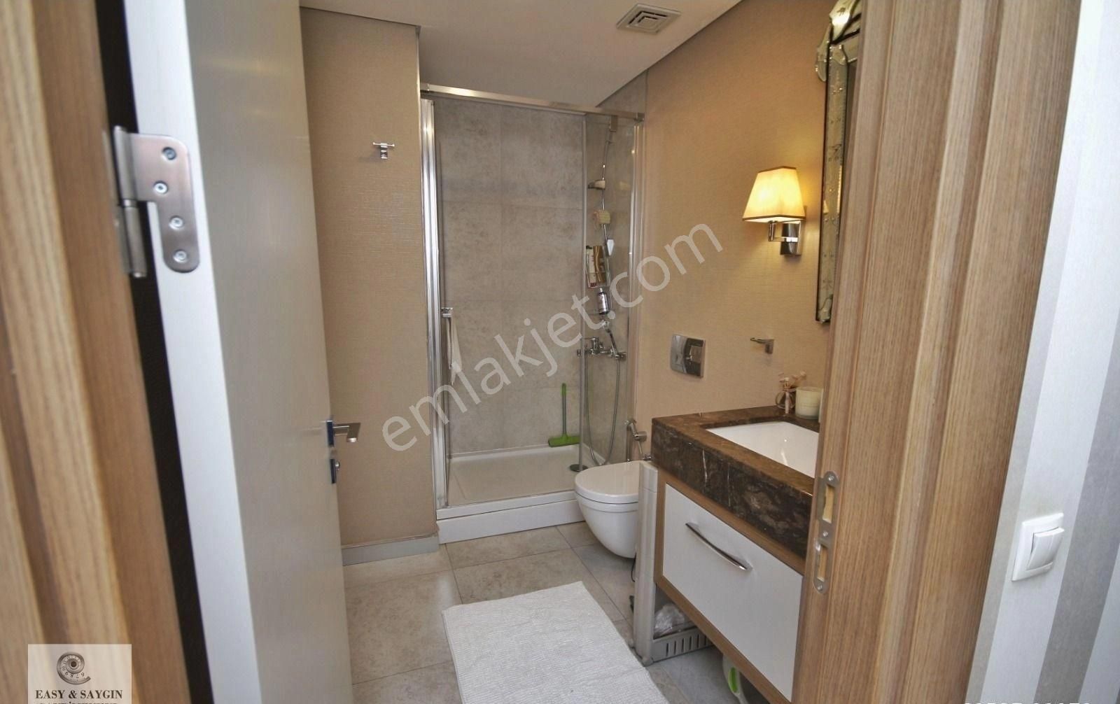 Ağaoğlu Maslak 1453 Sitesinde A1 Blokda Yüksek Kat 3 Banyolu - Görsel 22