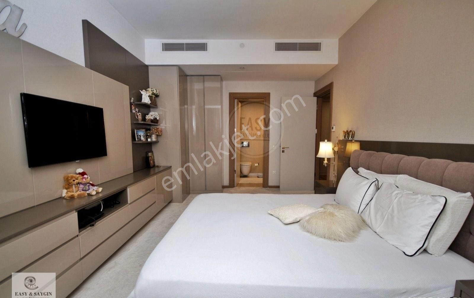 Ağaoğlu Maslak 1453 Sitesinde A1 Blokda Yüksek Kat 3 Banyolu - Görsel 14