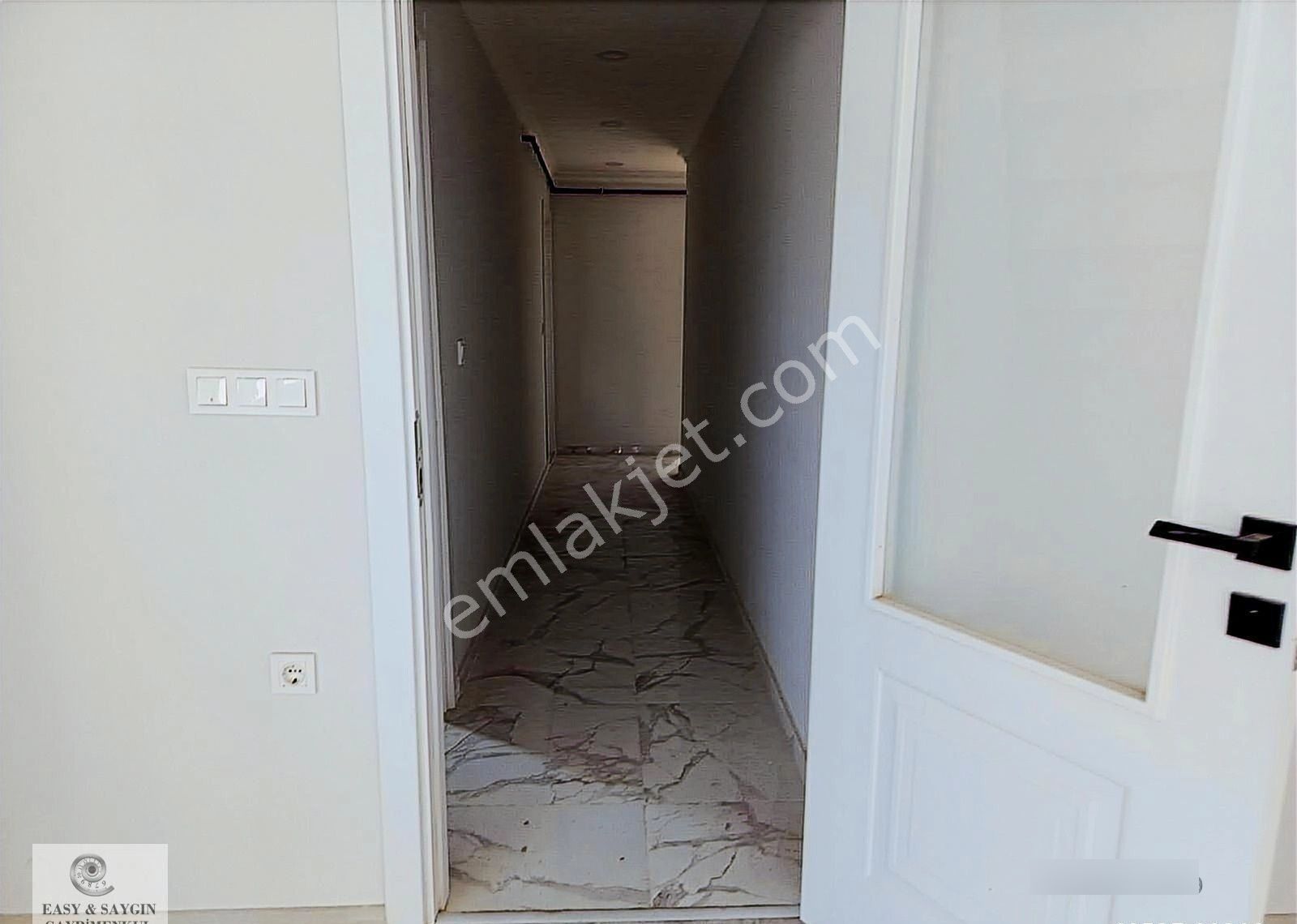 Maltepe Otoparklı Sitede Satılık 3+2 Sıfır Dubleks Çatı Katı - Görsel 11