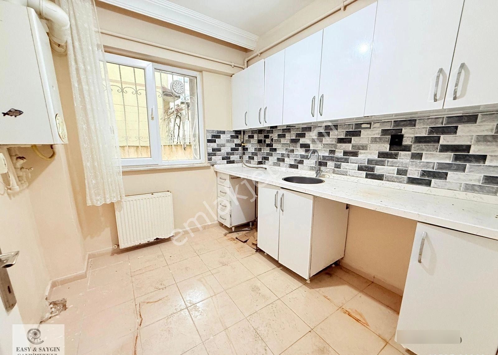 Avcılarda Metrobüse 3 Dk Yürüme Mesafesi Satılık 2+1 Bahçe Katı - Görsel 13