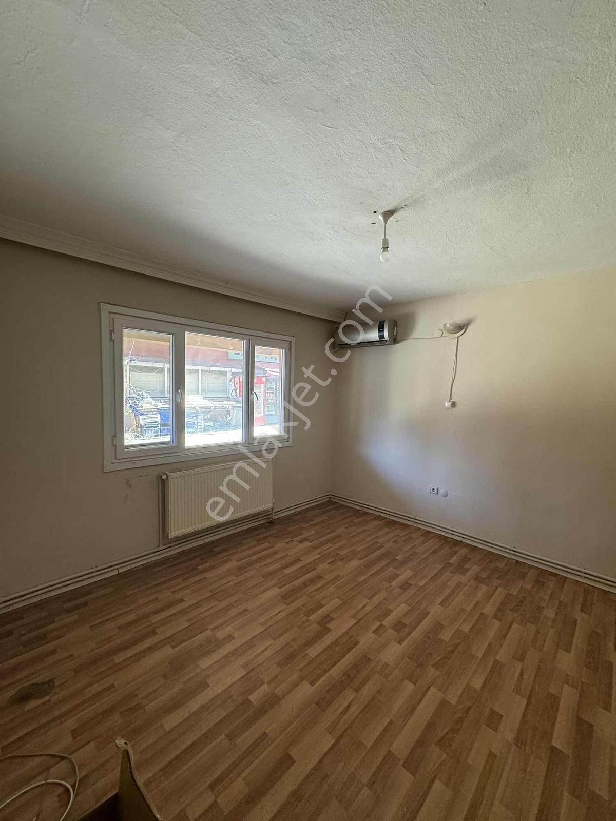 Şerifali Tatlısu Mah Sitede Ataşehire Cephe 2+1 Fırsat Kiralık - Görsel 4