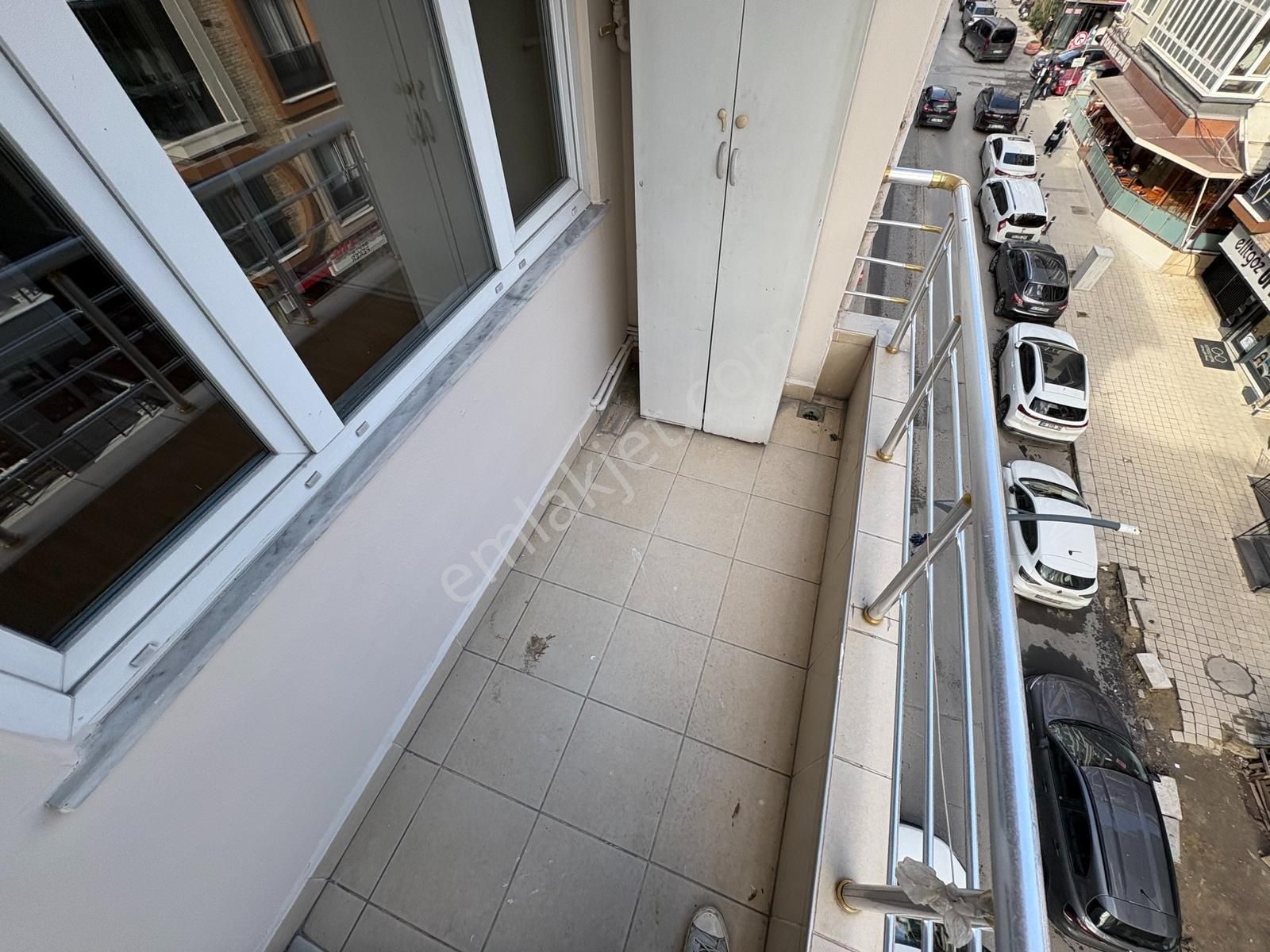 Lidya Emlak'tan Merkezi Konumda 3+1 120m2 Kiralık Daire - Görsel 18