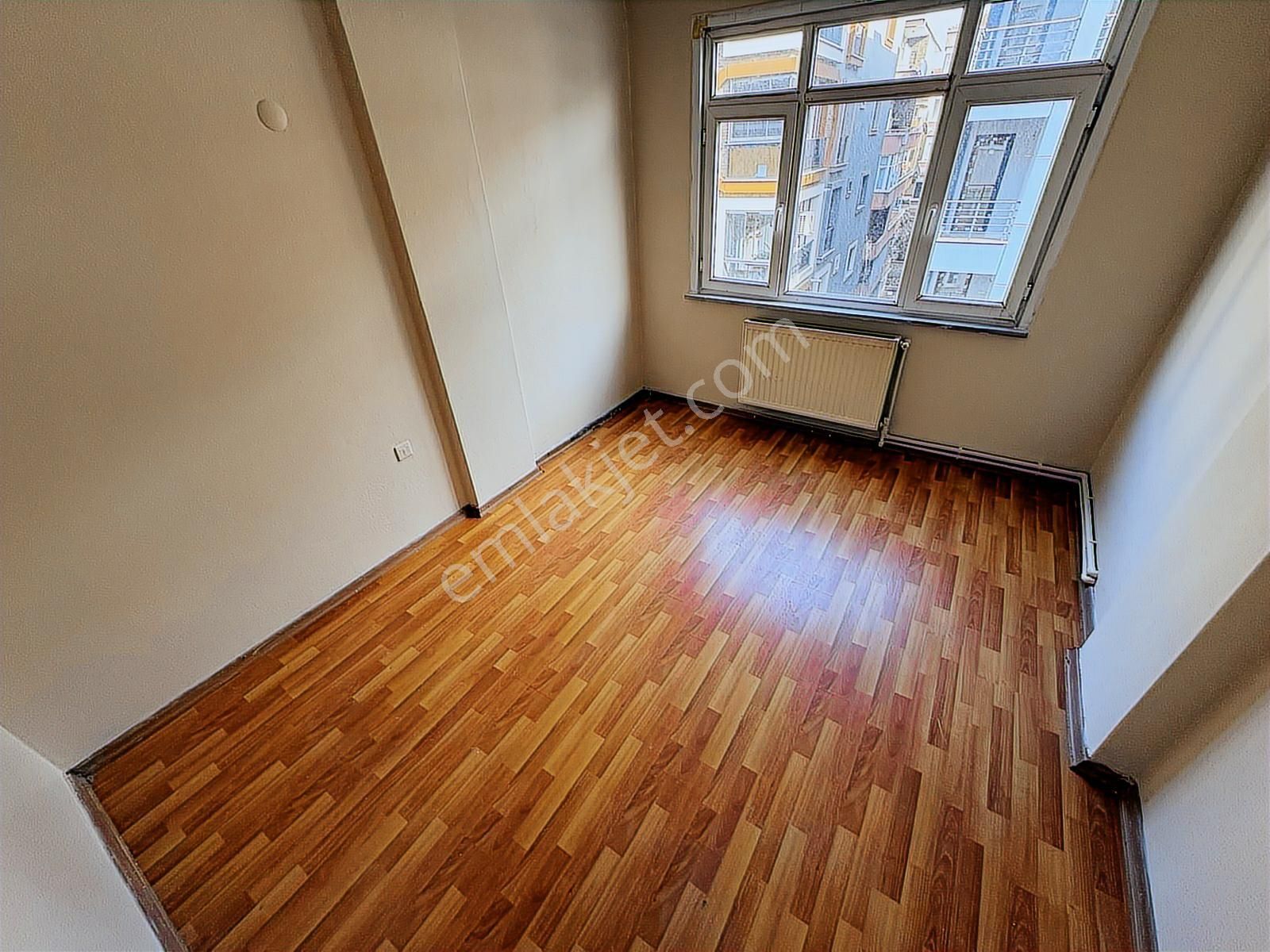 Lidya Emlak'tan Merkezi Konumda 3+1 120m2 Kiralık Daire - Görsel 2