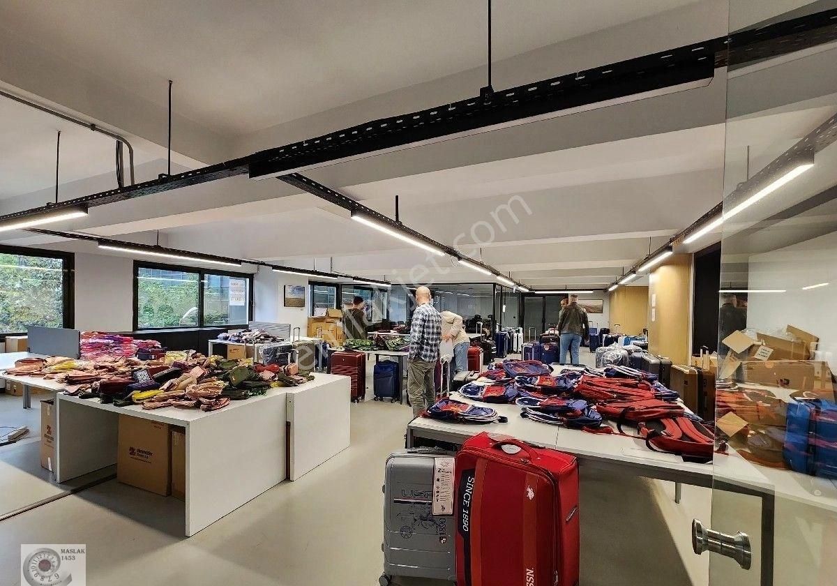 Maslak Noramin Plaza'da Kiralık 560m2 Kiralık Dekorasyonlu Ofis |levent|giz|şişli | Kanyon |spine - Görsel 8