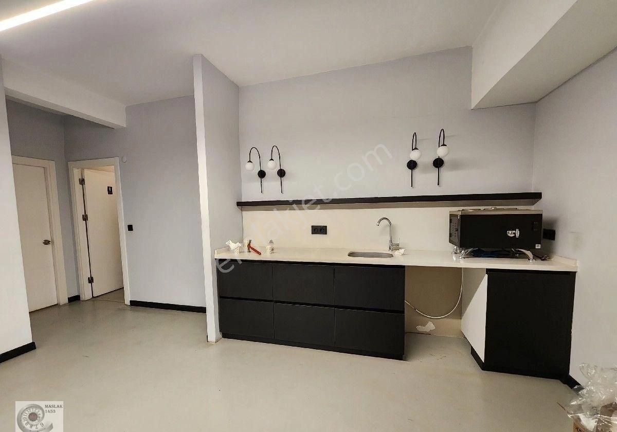 Maslak Noramin Plaza'da Kiralık 560m2 Kiralık Dekorasyonlu Ofis |levent|giz|şişli | Kanyon |spine - Görsel 3