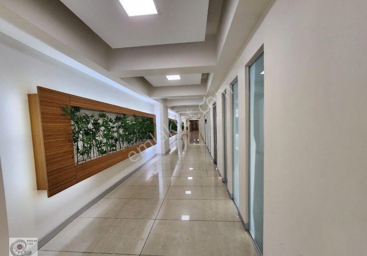 Maslak Noramin Plaza'da Kiralık 560m2 Kiralık Dekorasyonlu Ofis |levent|giz|şişli | Kanyon |spine - Görsel 15