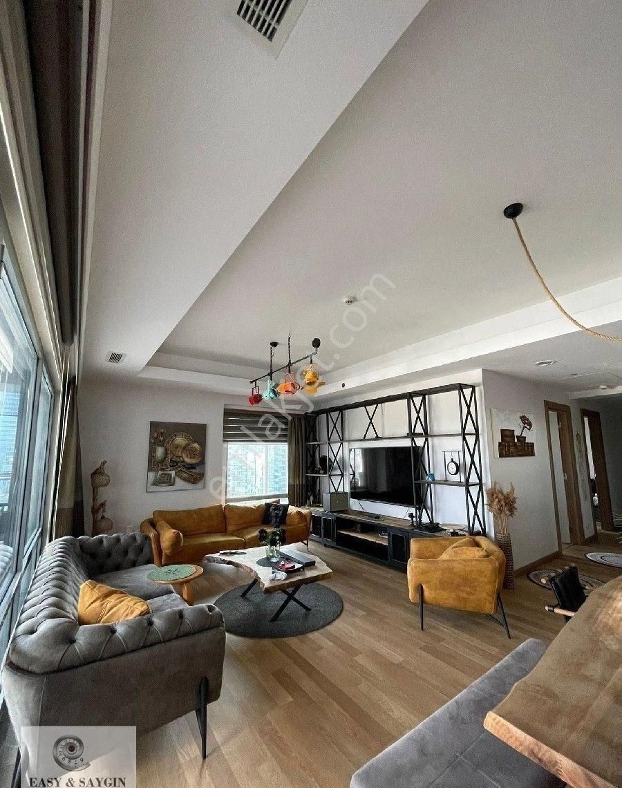 Sarıyer Ağaoğlu Maslak 1453'te Kiralık Mobilyalı 3+1 Daire - Görsel 18