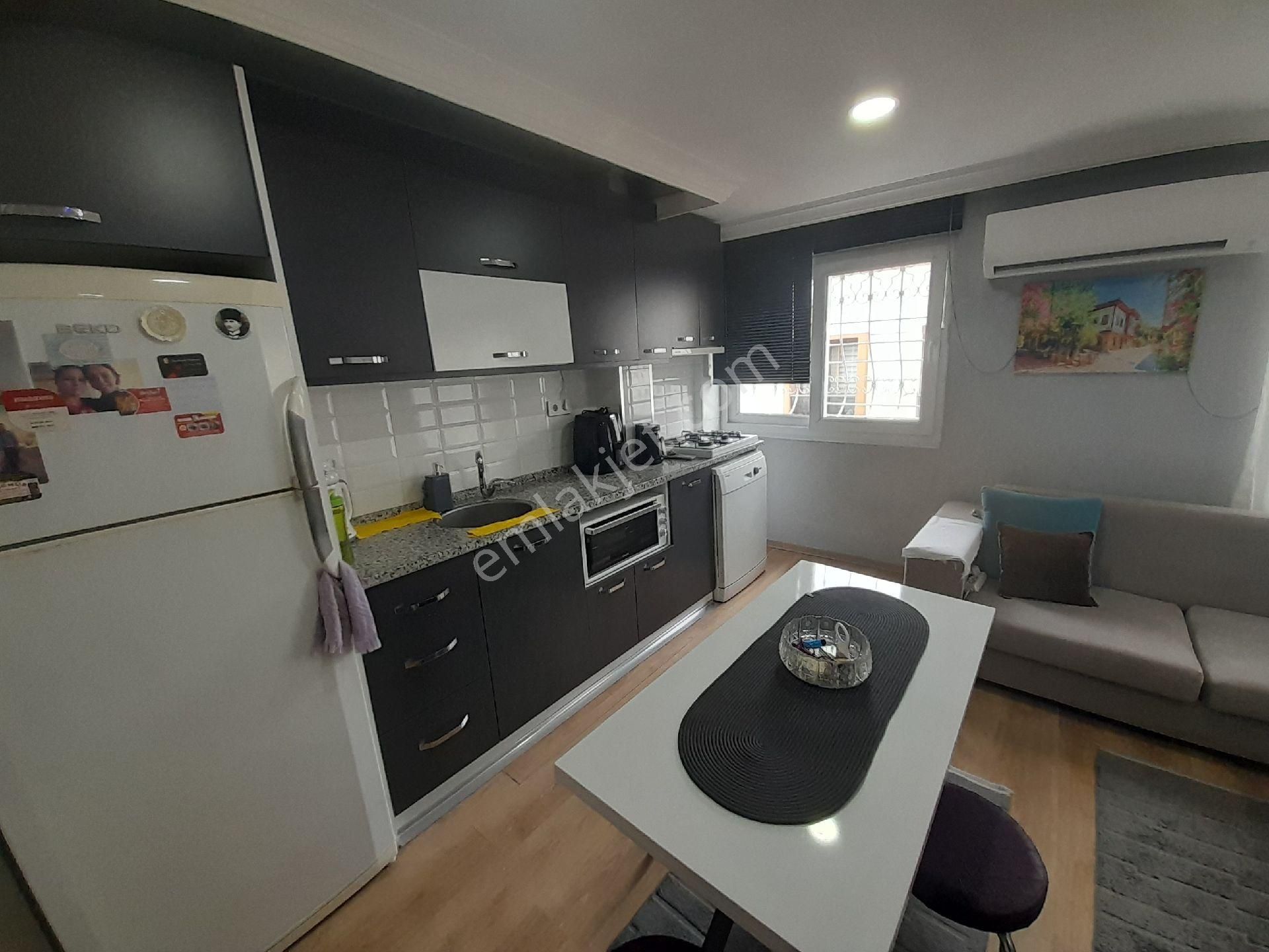 İzmir Konak Atila Mah De 2+1,ful Bakımlı Daire Satılıktır - Görsel 6