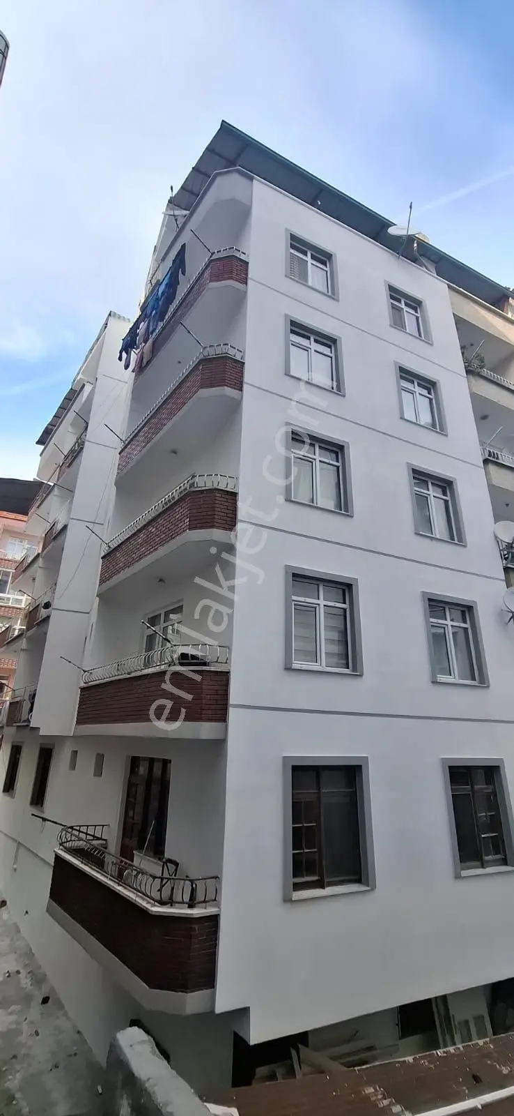 *samsun İlkadım Rasathane Mahallesi Mecidiye Sokak'ta 6 Daireli Bina Satılıktır. - Görsel 4