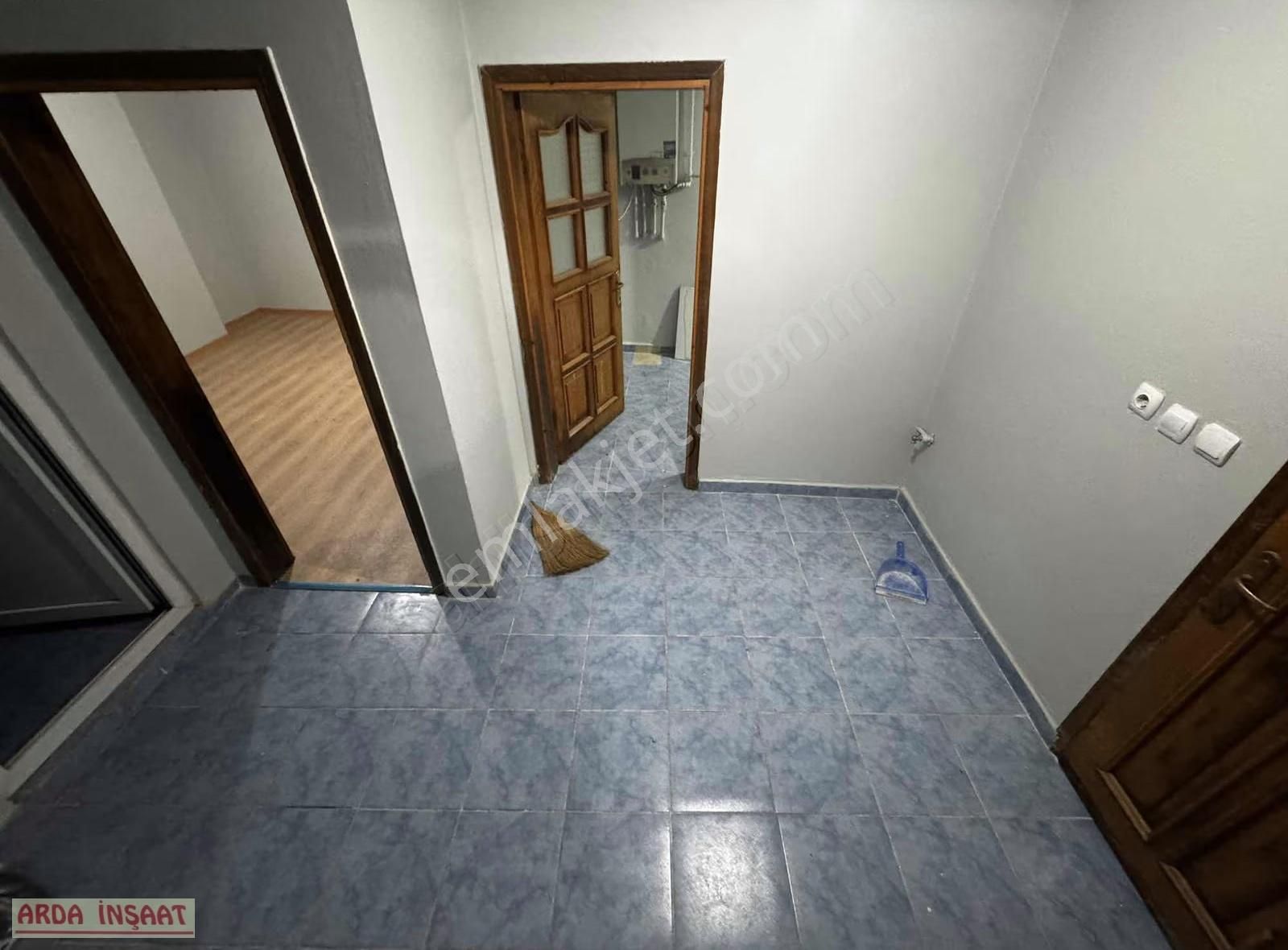 Cebeci Mahallesi Y.giriş Kiralık Daire - Görsel 3