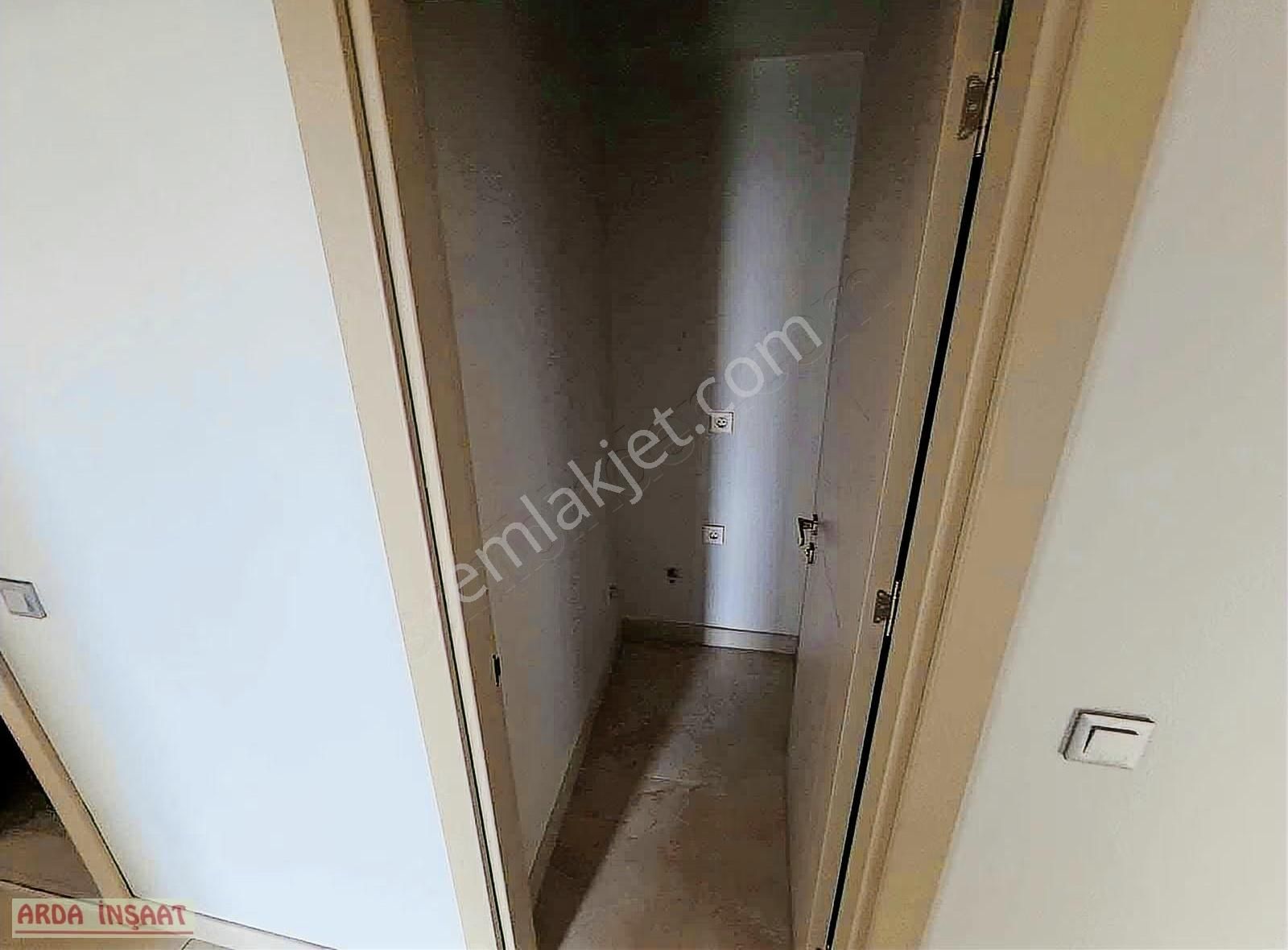 Arda İnş Uğurmumcu Mh Site İçinden Sıfır Lux Otoparklı Daireler - Görsel 3