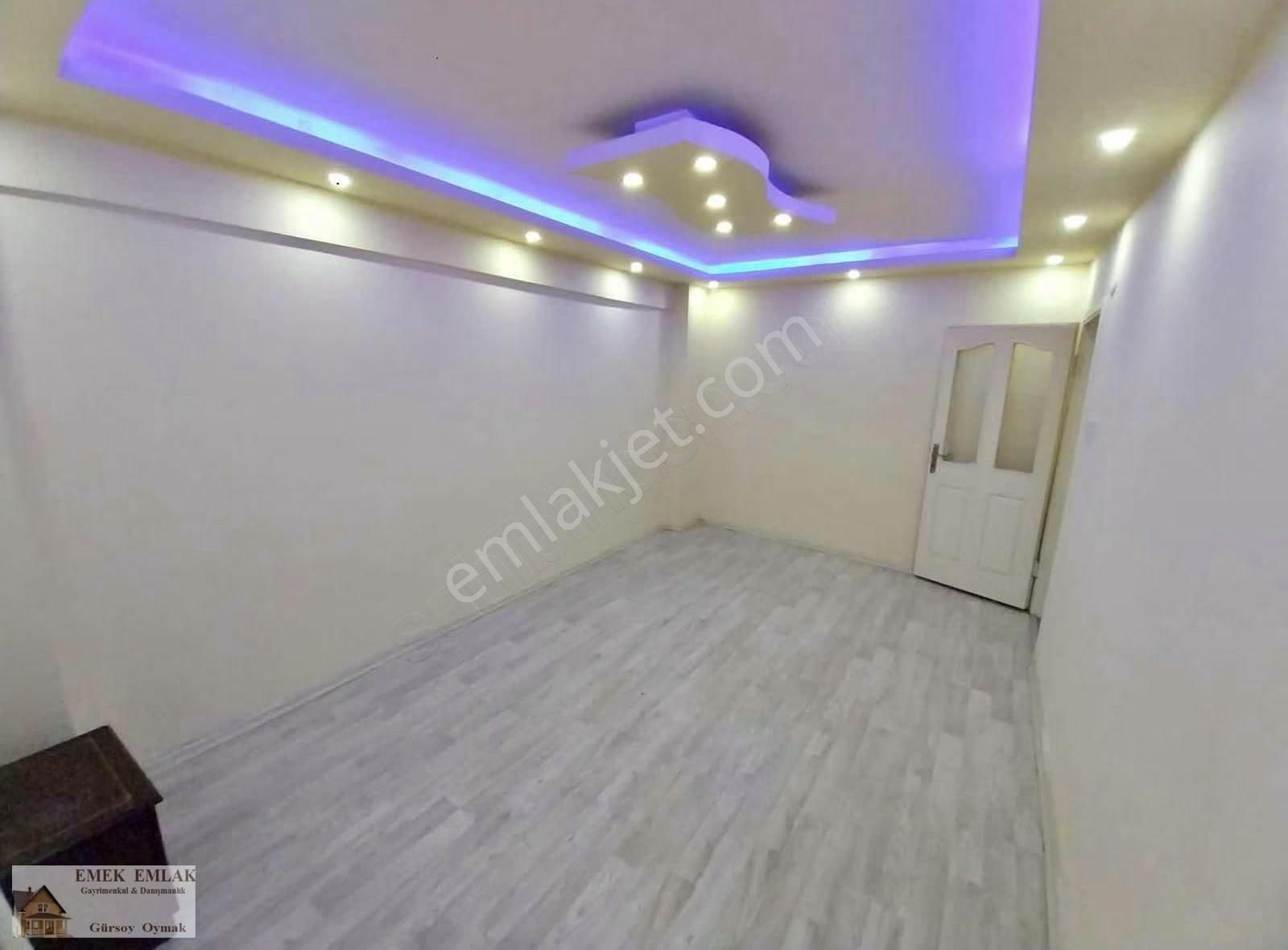 Acilll Sefaköy İnönü Mahallesi Saatlik 2 + 1 Bahçe Katı