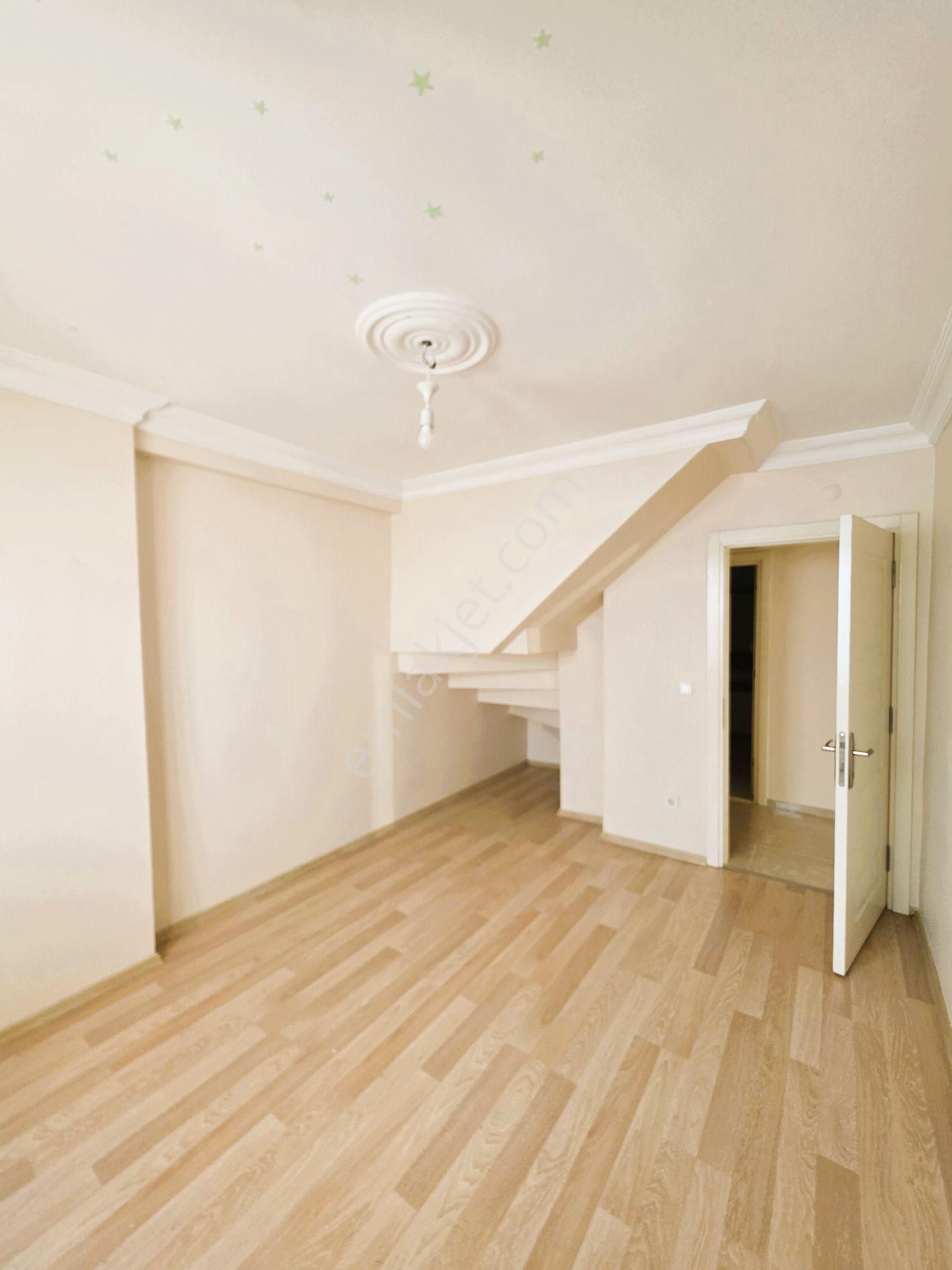 Doğan Emlak 'tan Ortadağ Merkezde Kiralık 3+1 Üst Dubleks Daire - Görsel 13