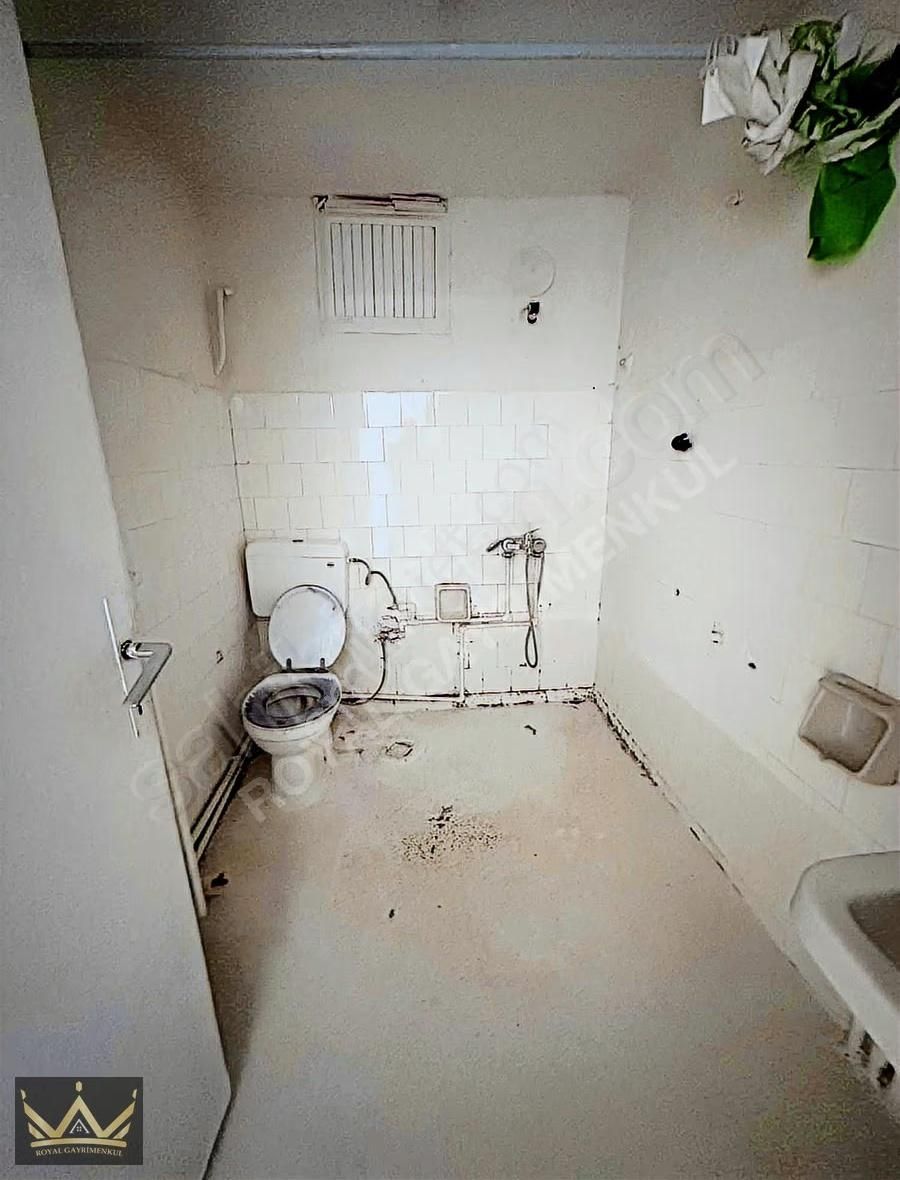 Royalden Sosyal Konutlar Giriş Blok Cadde Cephe 2+1 Kiralık - Görsel 5