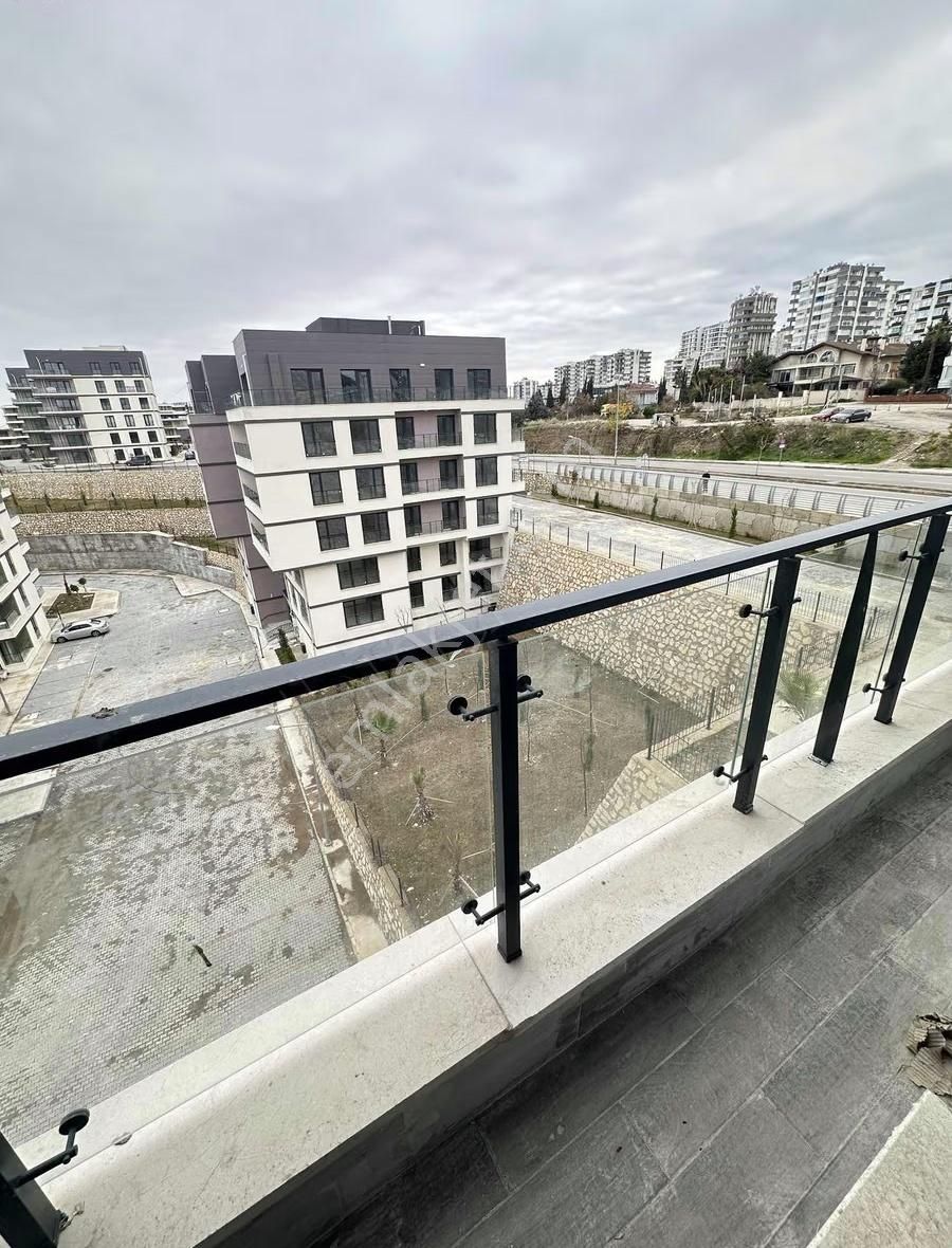 Kur Grup'tan Panoramik Göl Manzaralı Yatay Mimari 4+1 Daire - Görsel 15