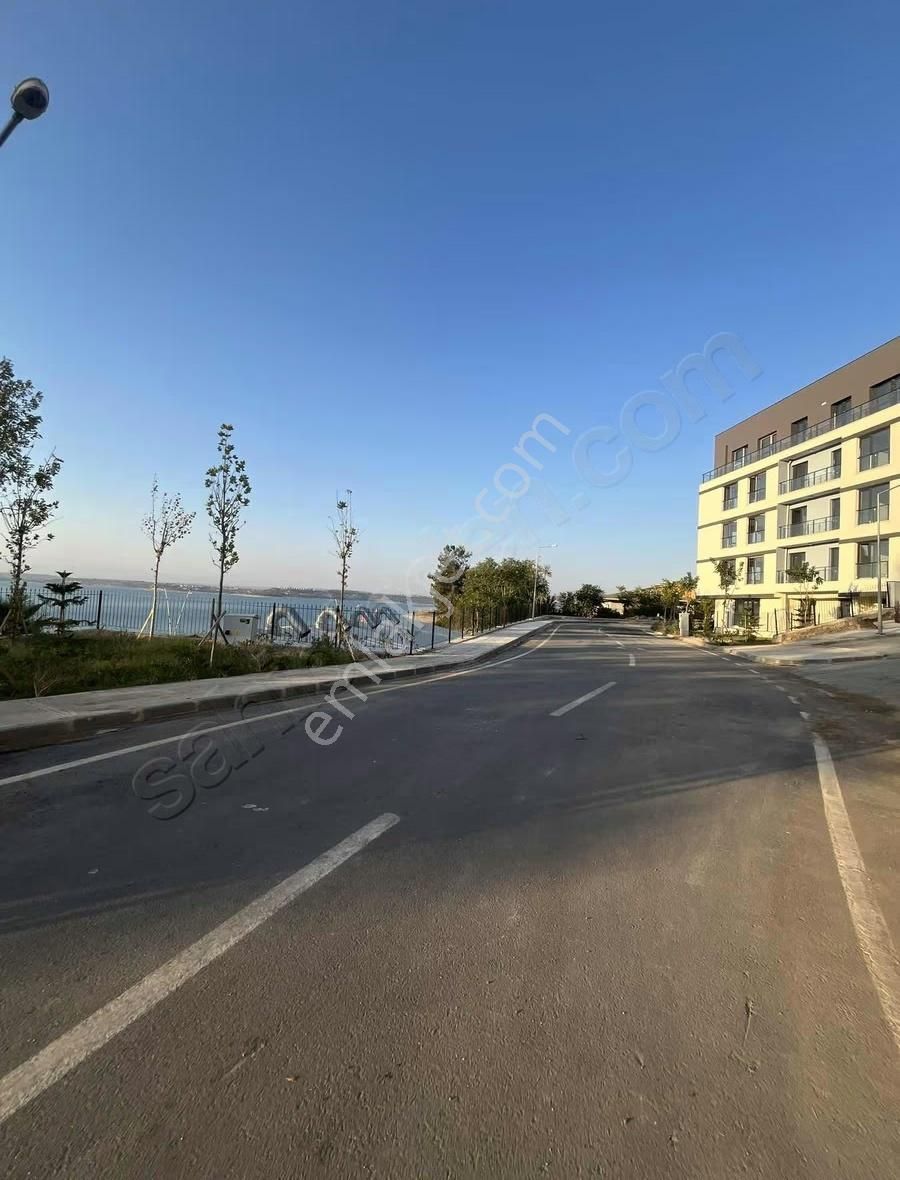 Kur Grup'tan Panoramik Göl Manzaralı Yatay Mimari 2+1 Satılık - Görsel 15