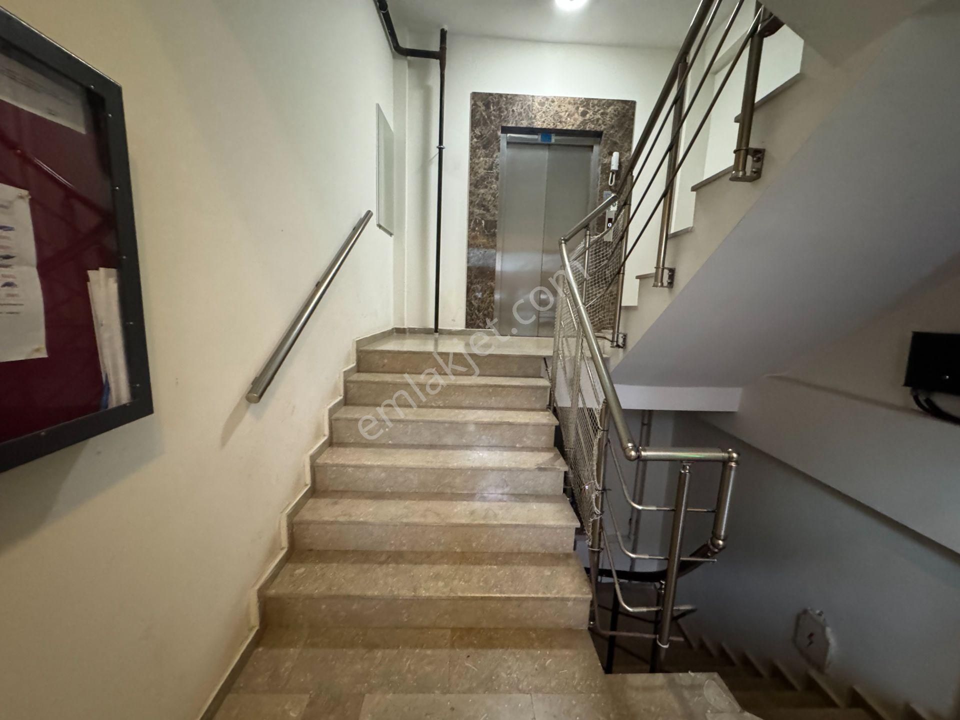 Kiralık 2+1 90m2 8.kat Daire Taşdelen Merkeze Yakın Açıkotopaklı - Görsel 16