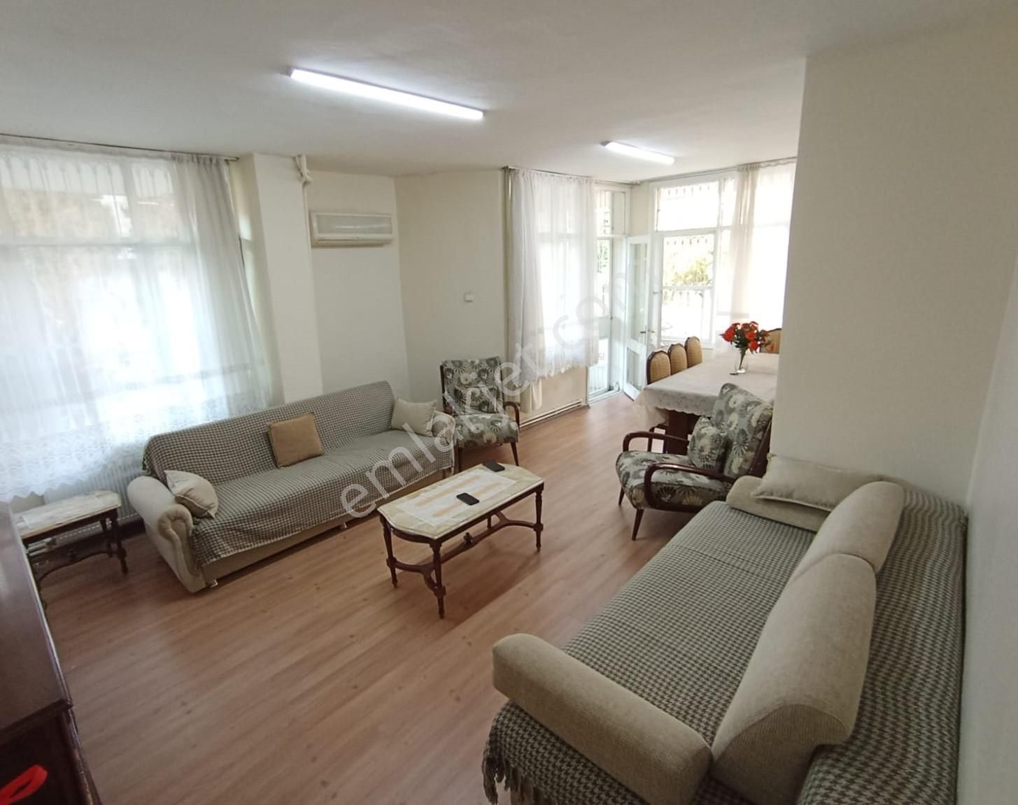Hastaneler Kav.2+1 Doğalgazlı Eşyalı Kiralık Daire - Görsel 13