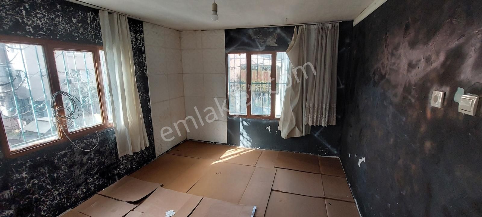 Bayraklı Gümüşpala Aile Hekimliği Altında Kiralık 1+1 Daire Kan - Görsel 22