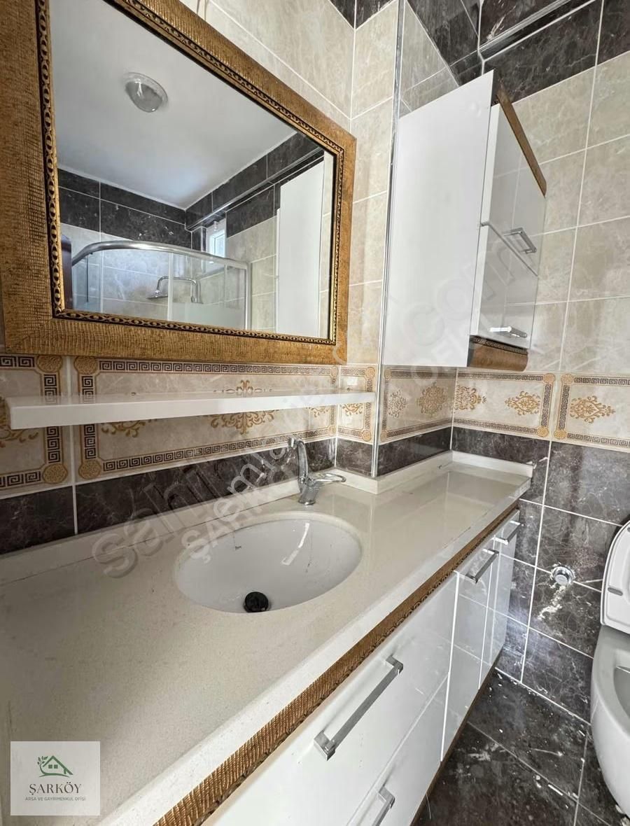 Hürriyet Mah.site İçinde Havuzlu 3 Katlı 220 M² Net Villa - Görsel 19