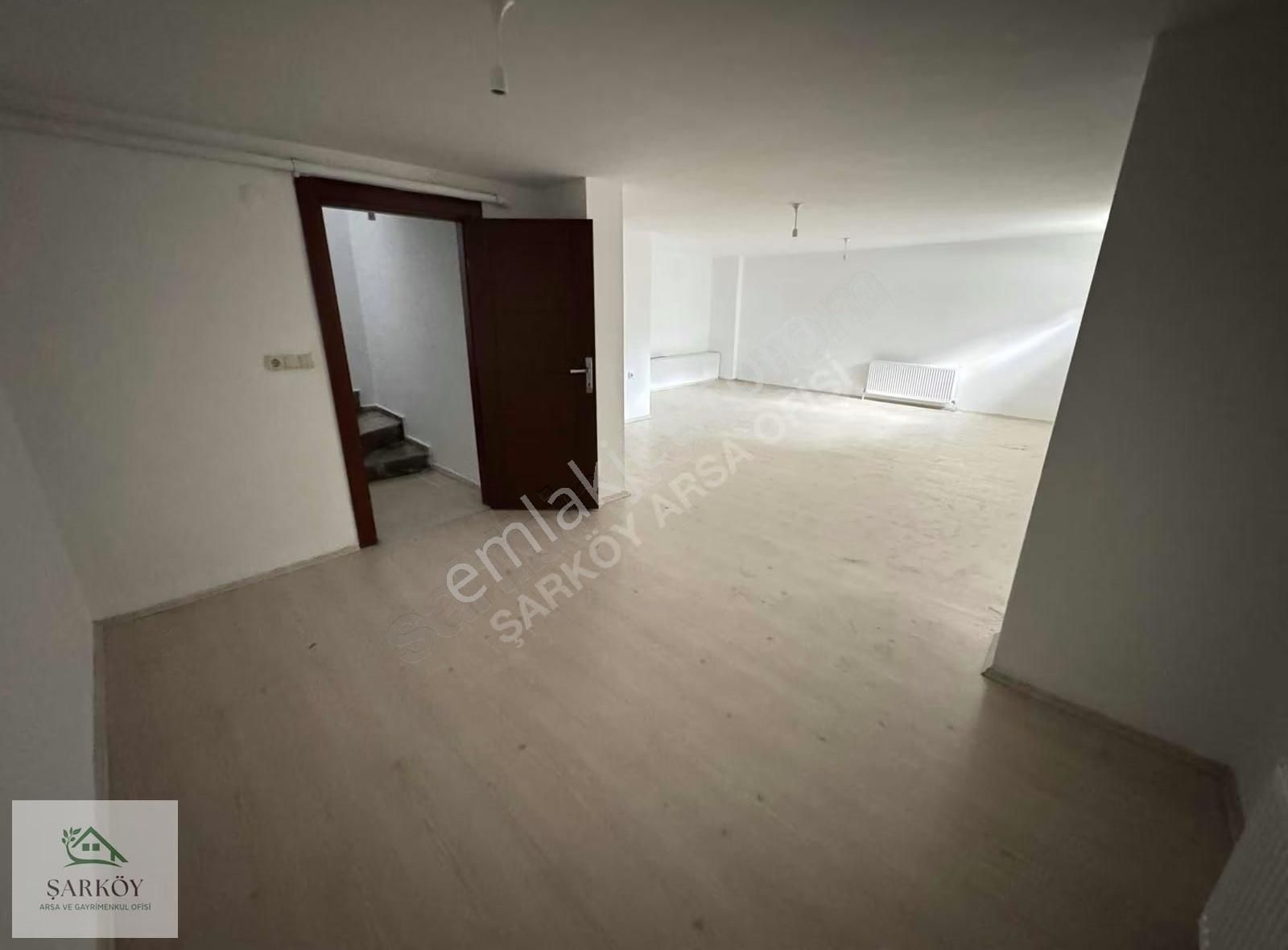 Hürriyet Mah.site İçinde Havuzlu 3 Katlı 220 M² Net Villa - Görsel 28